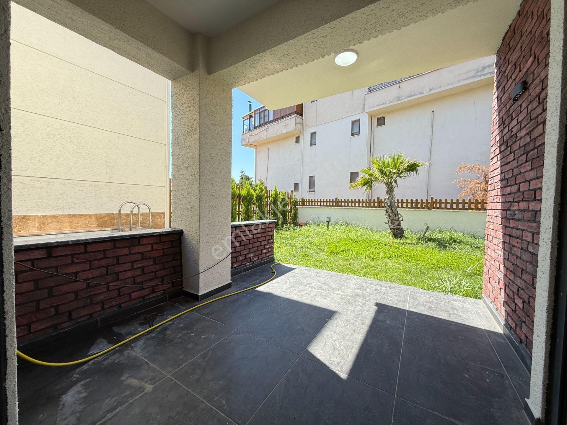 Modern Ve Şık Yapısıyla Havuzlu Doğayla İç İçe Satılık 4+1 Villa - Görsel 20