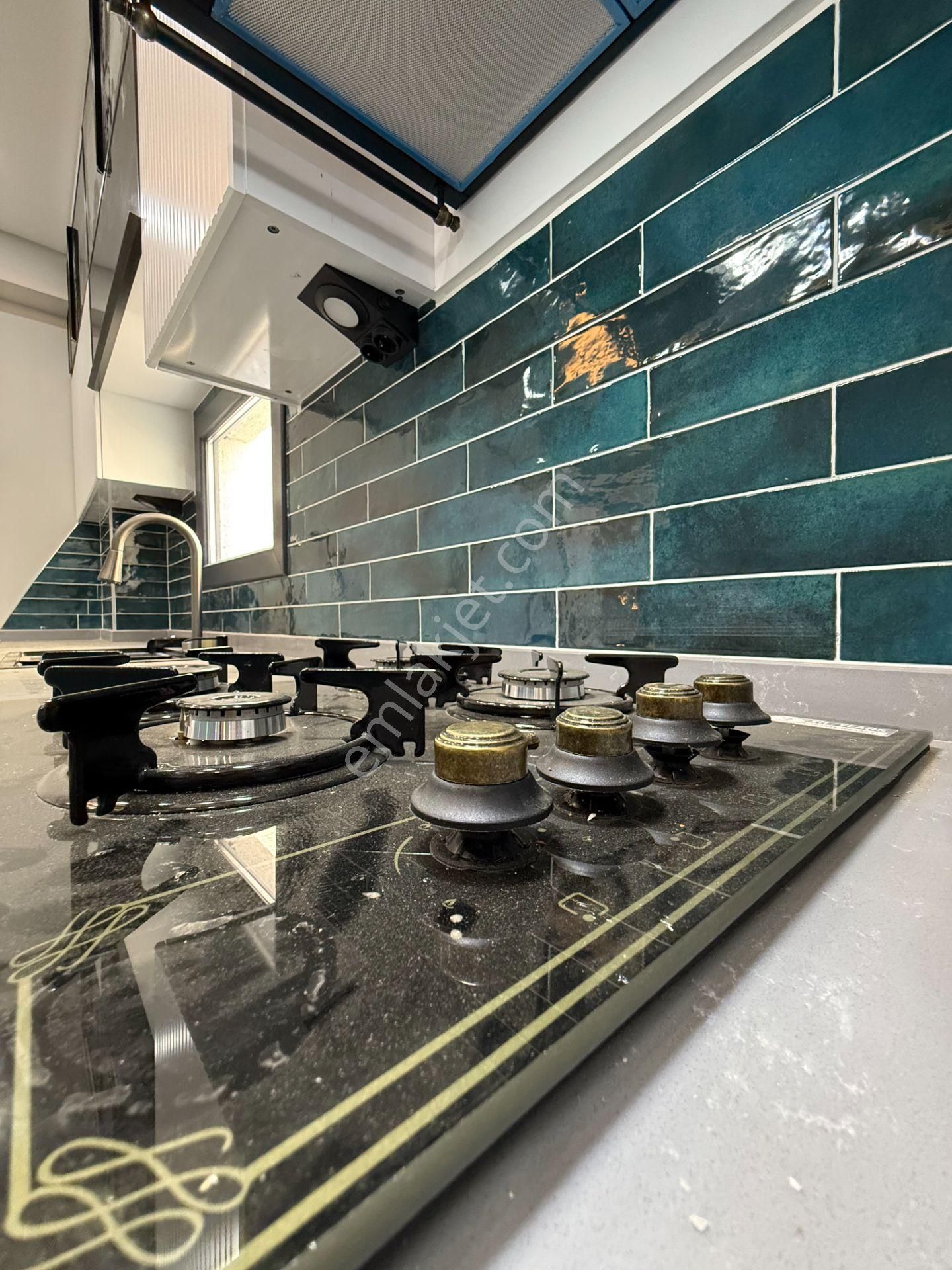 Modern Ve Şık Yapısıyla Havuzlu Doğayla İç İçe Satılık 4+1 Villa - Görsel 7