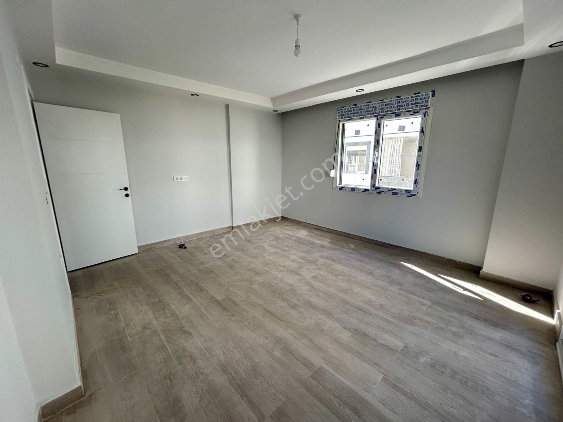 No:10 Gayrimenkul’den Altınova Merkezde, Cadde Üstü 2+1 Daire – 90 M² - Görsel 5