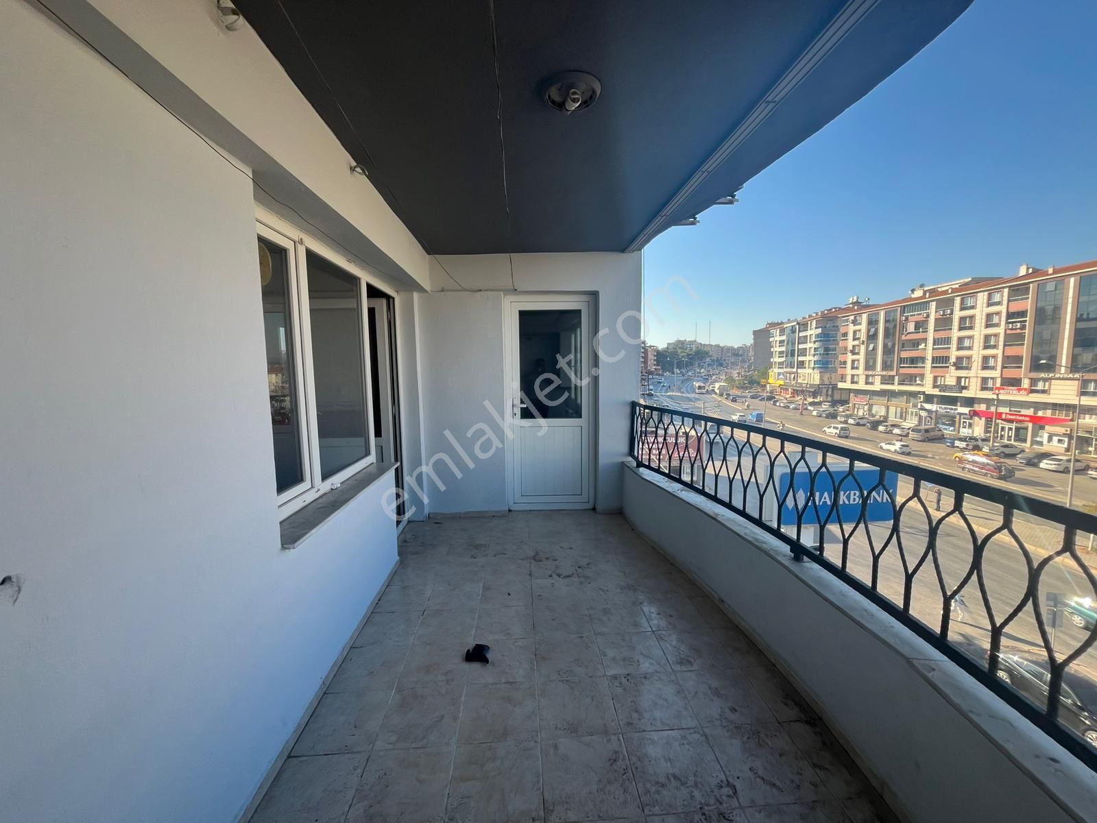 Ayrancılar Staremlaktan Izmıraydın Yolunda Kiralık 3+1 155m Arakat Daire - Görsel 5
