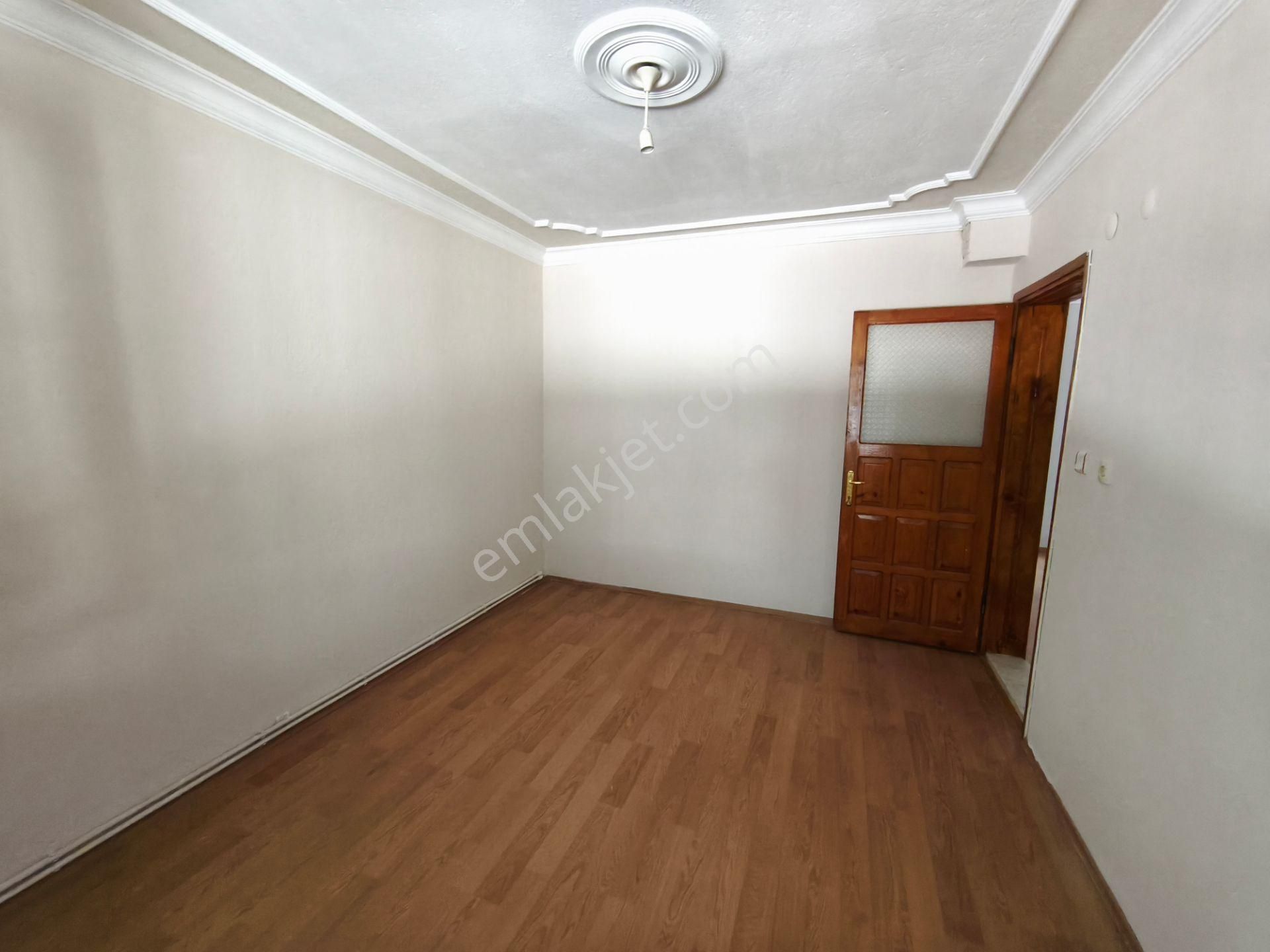 Sarnıç Giriş Kat Kombili Geniş Kiralık 2+1 Daire - Görsel 23