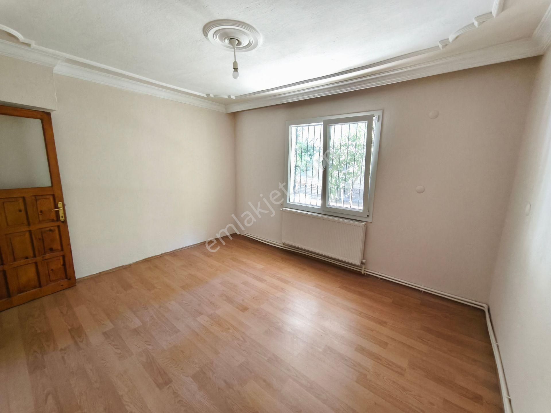 Sarnıç Giriş Kat Kombili Geniş Kiralık 2+1 Daire - Görsel 17