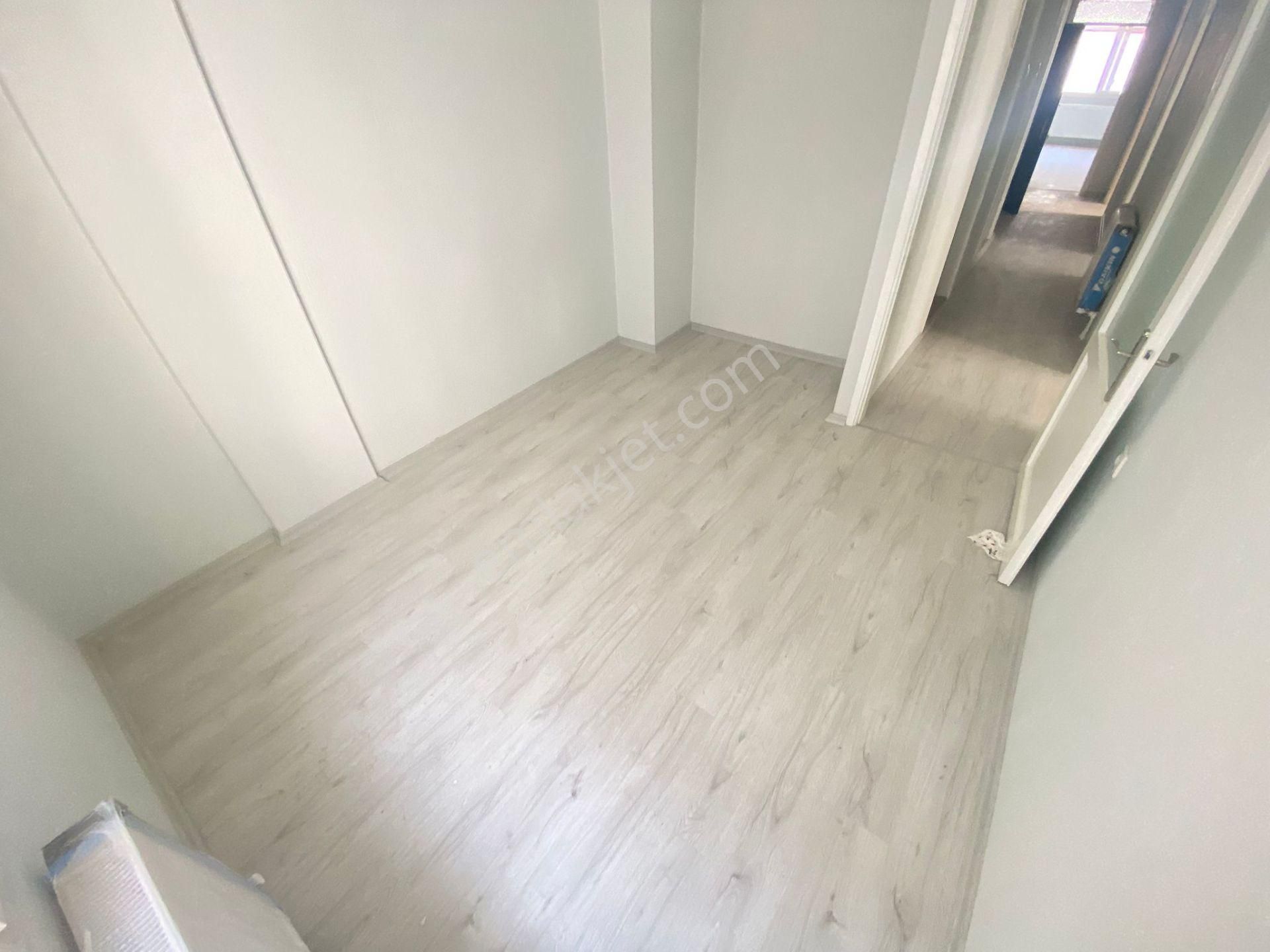 Buca Efeler Mah.de Şirinyer Merkez Yakını 3+1 125m2 Dgazlı Ayrı Mutfak Arakat Kiralık Daire - Görsel 11