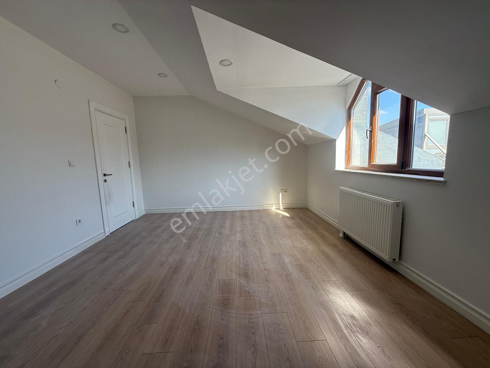 B.evler'de Butik Sitede K.otoparklı Deniz Manzaralı 6+2 Dubleks - Görsel 24