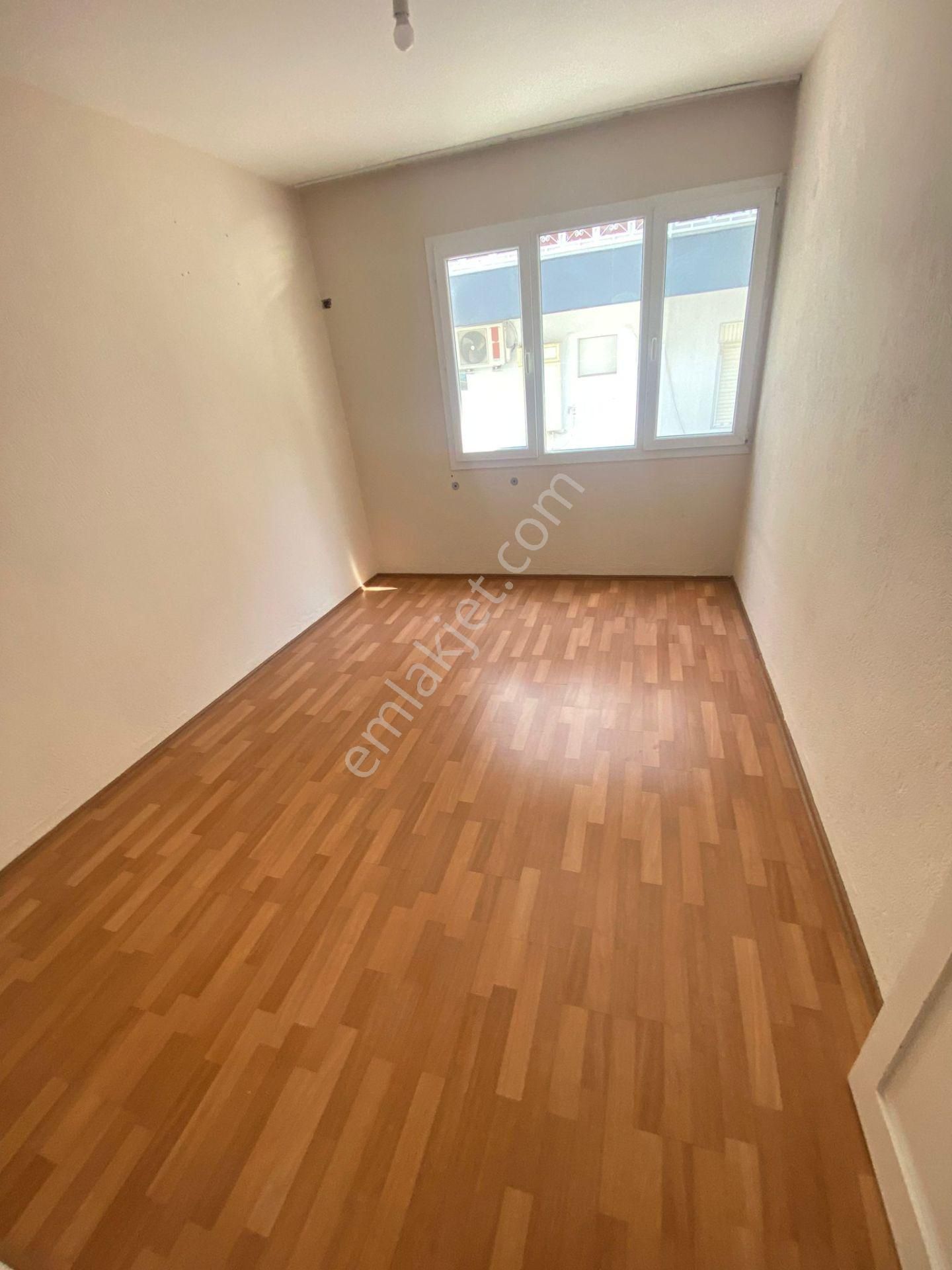 Buca Efeler Mah.de Şirinyer Merkez Yakını 2+1 95m2 Ayrı Mutfak Havadar Kiralık Daire - Görsel 8