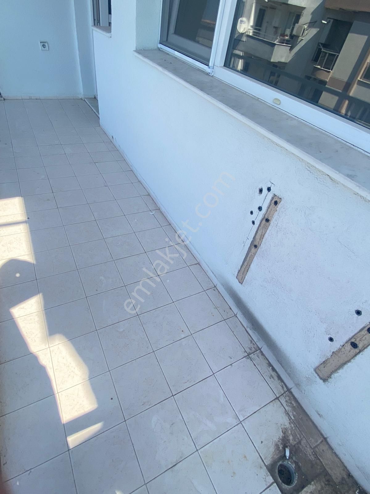 Buca Efeler Mah.de Şirinyer Merkez Yakını 2+1 95m2 Ayrı Mutfak Havadar Kiralık Daire - Görsel 23