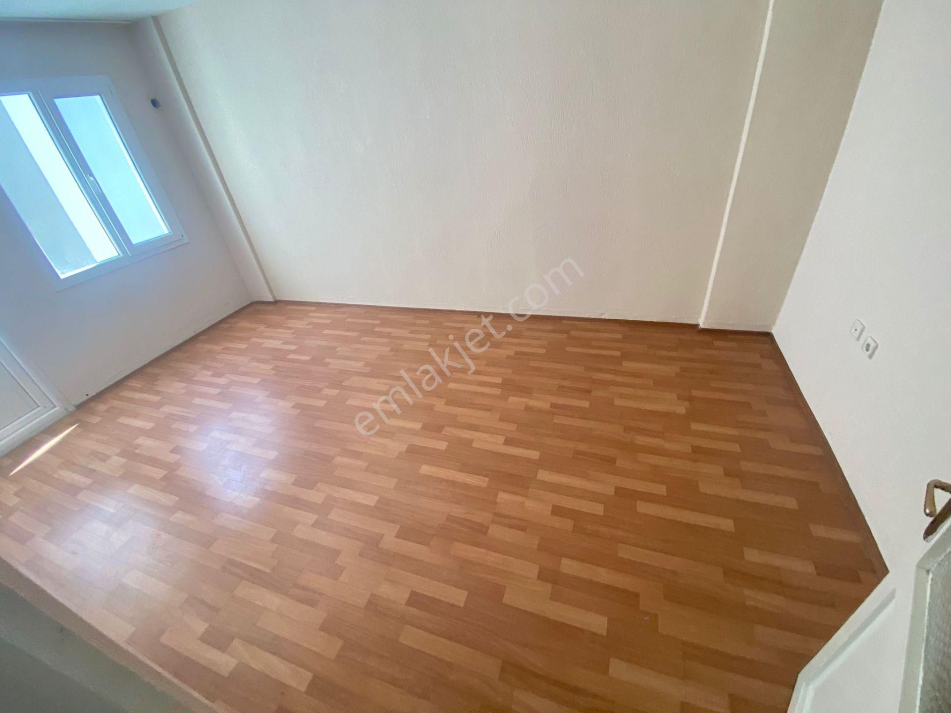 Buca Efeler Mah.de Şirinyer Merkez Yakını 2+1 95m2 Ayrı Mutfak Havadar Kiralık Daire - Görsel 12
