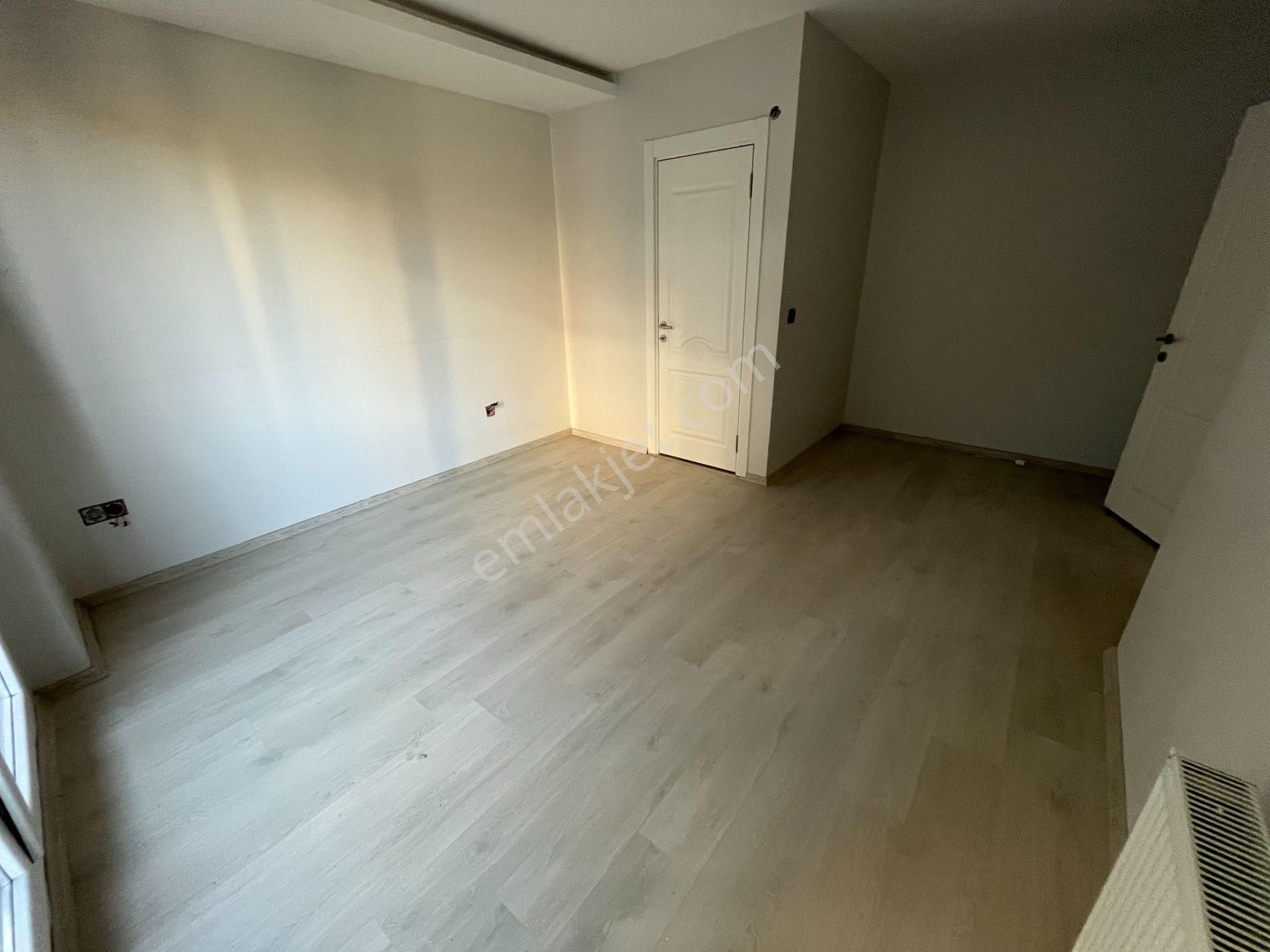 Büyükçekmece Cumhuriyet Mah Güvenlikli Sitede Ultra Lüks 3+1 Satılık Daire - Görsel 14