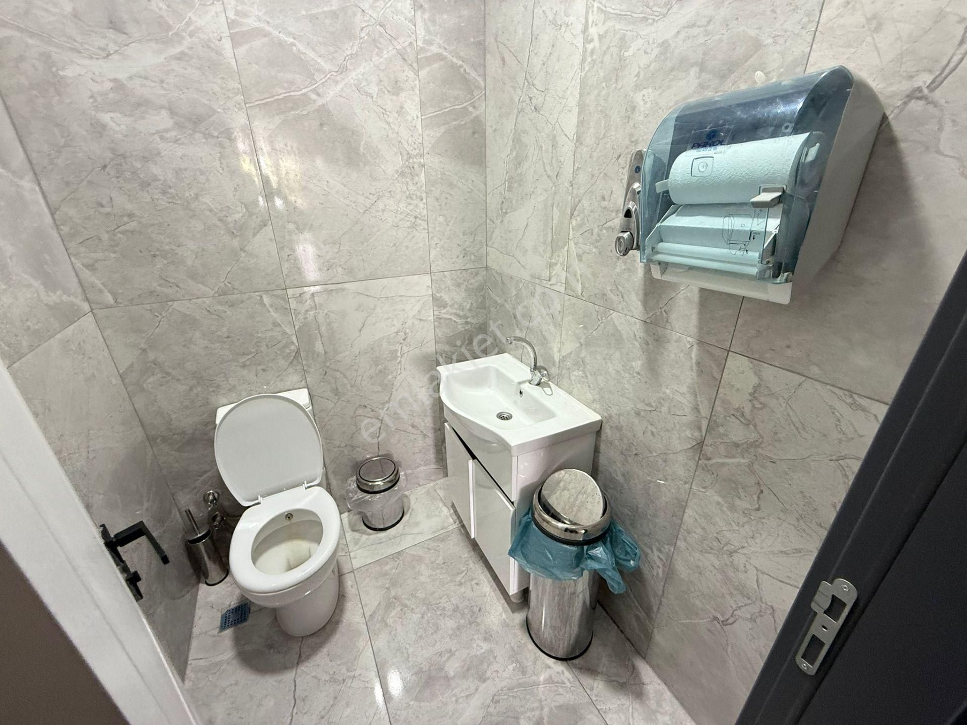 Natoyolu Cadde Üzerinde 130 M2 Full Yapılı Dükkan..! - Görsel 15