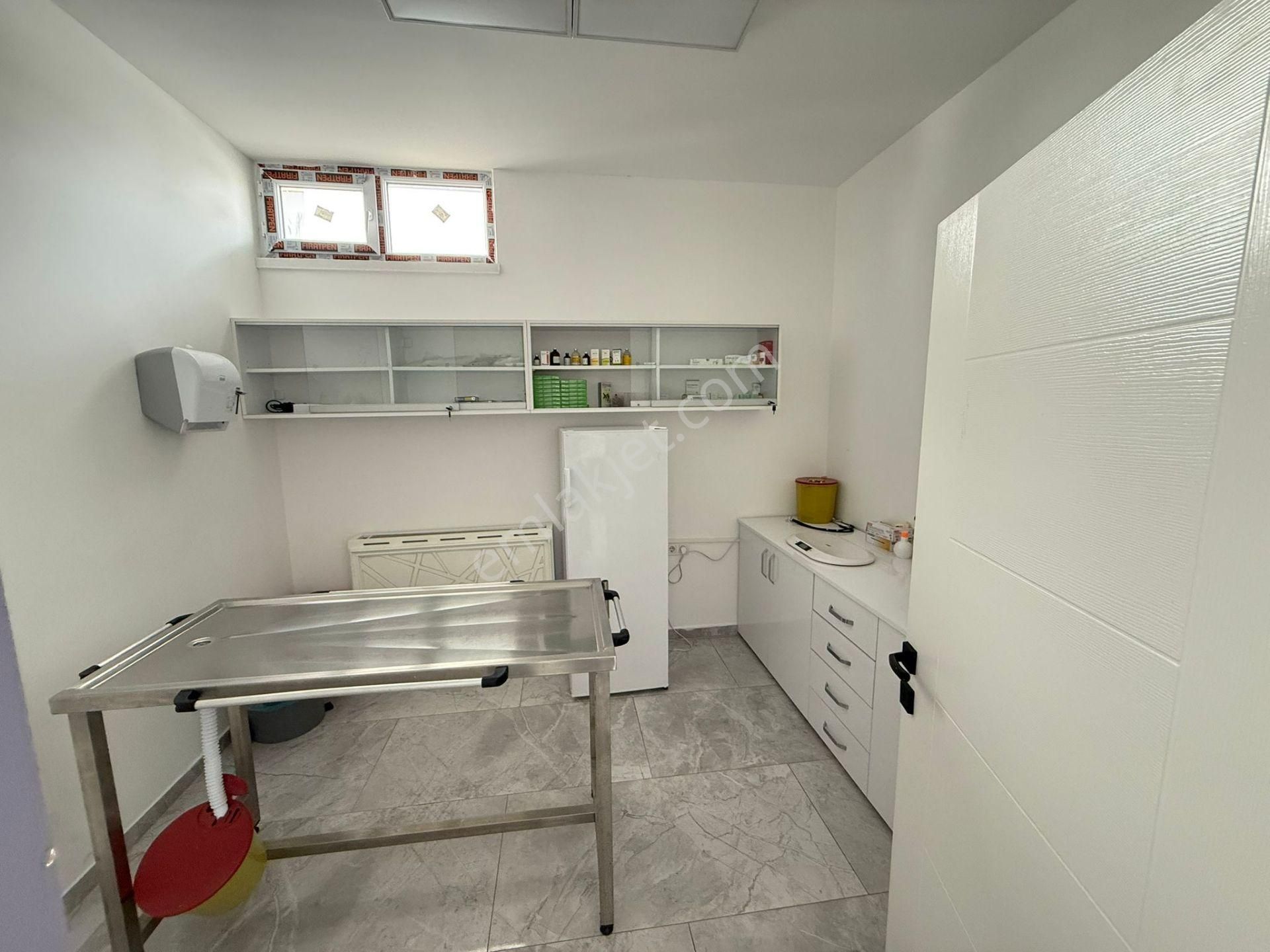 Natoyolu Cadde Üzerinde 130 M2 Full Yapılı Dükkan..! - Görsel 8