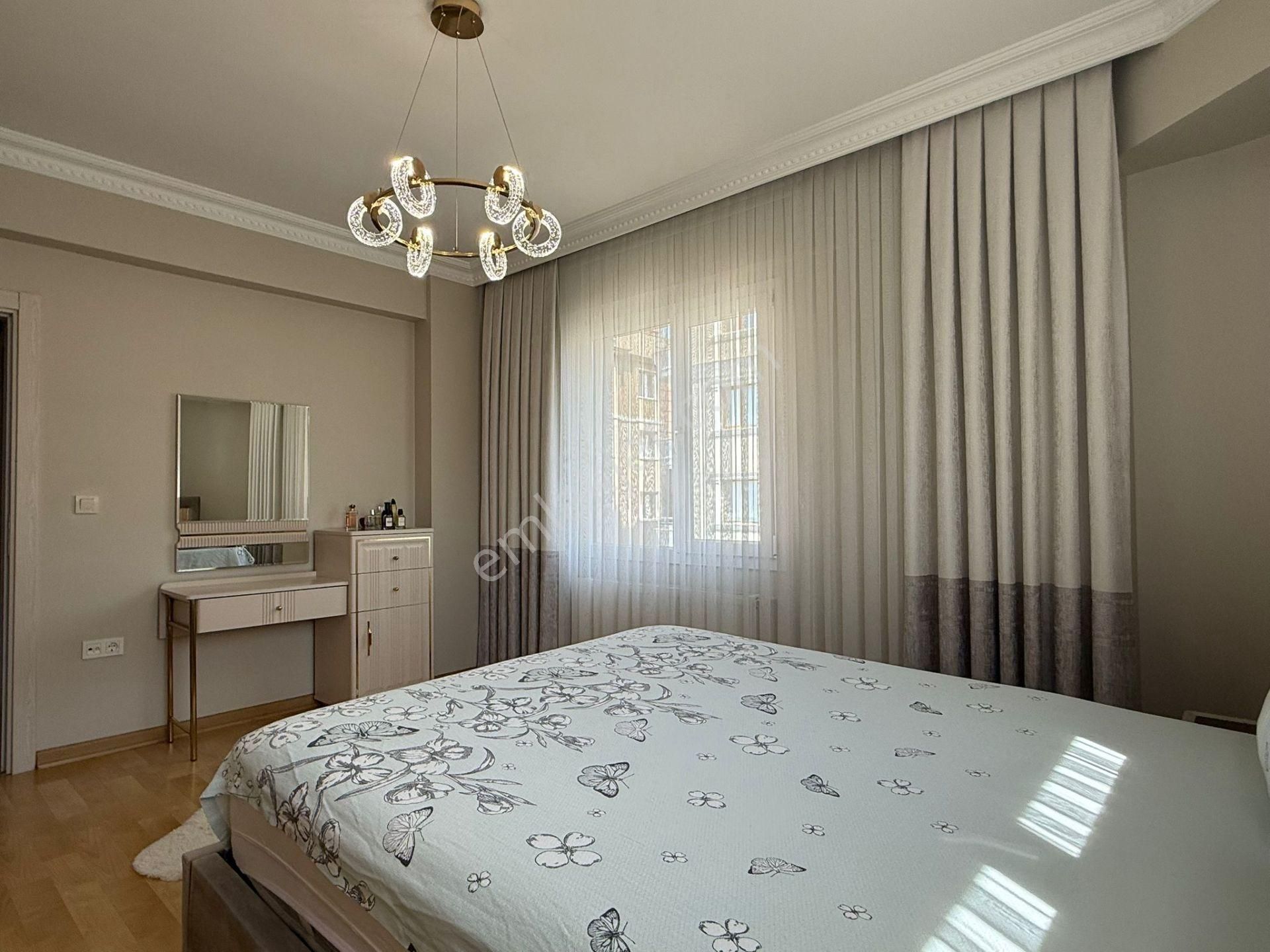 Bağcılar Güneşli Bağlar Mahallesi Satılık 4+1 Dubleks Daire - Görsel 31