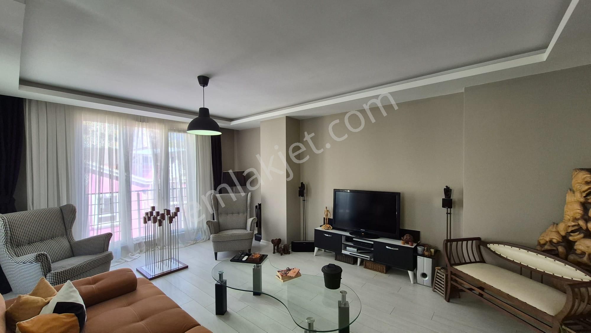 Çekmeköy Mimar Sinan Mah Satılık 3+1 Geniş Dubleks Daire - Görsel 3