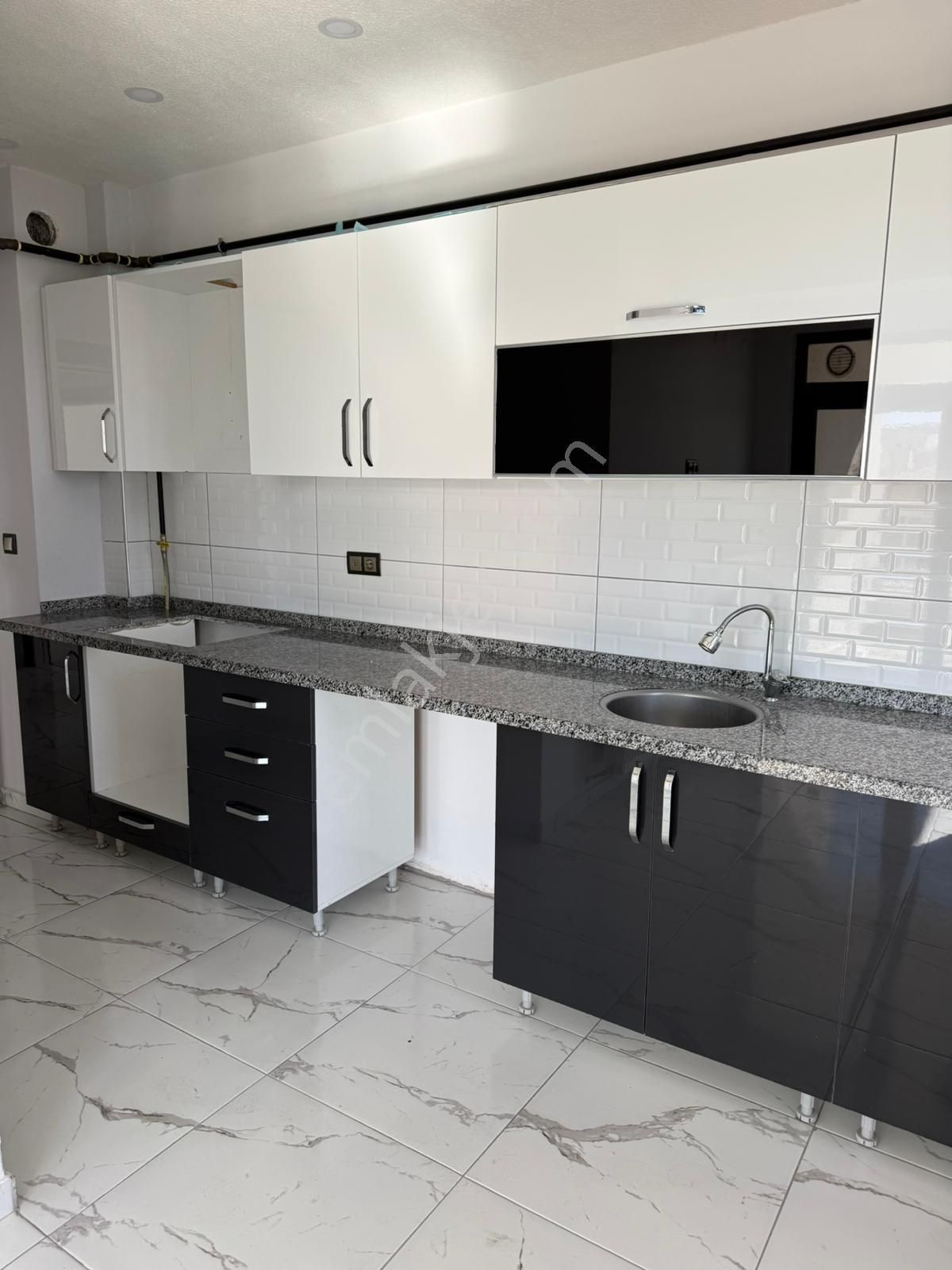 Anadolu Emlaktan Satılık Erkilette 3+1 Kombili Satılık Daire - Görsel 18