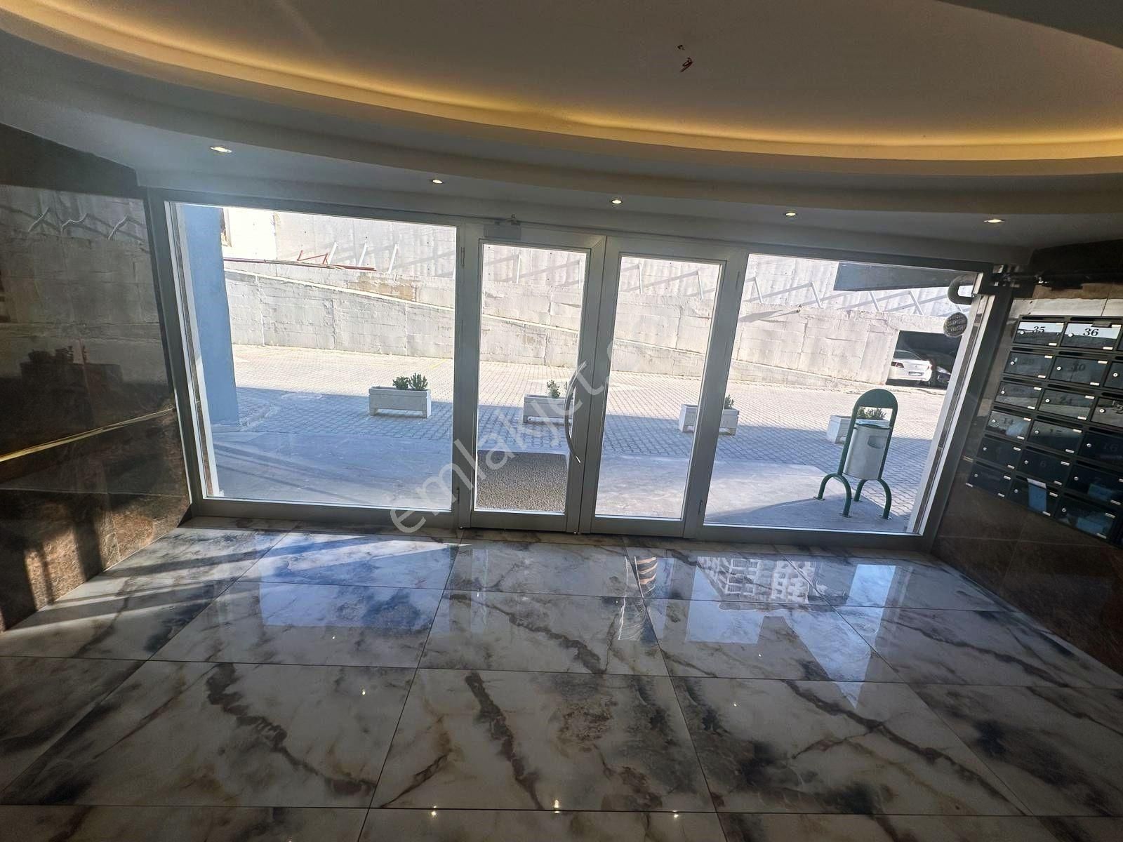 Relax'tan Bulvar Paraleli Çift Bloklu Sitede 4+1 Yerden Isıtmalı - Görsel 33