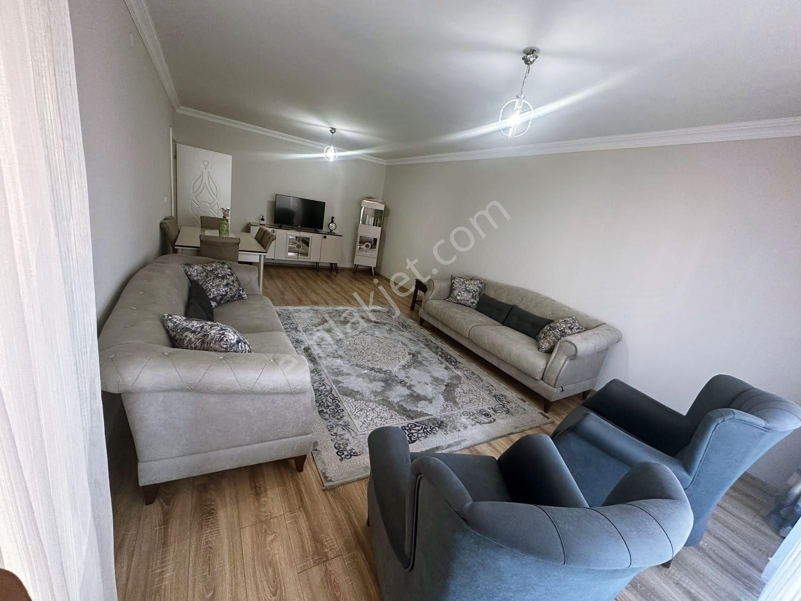 Relax'tan Bulvar Paraleli Çift Bloklu Sitede 4+1 Yerden Isıtmalı - Görsel 5