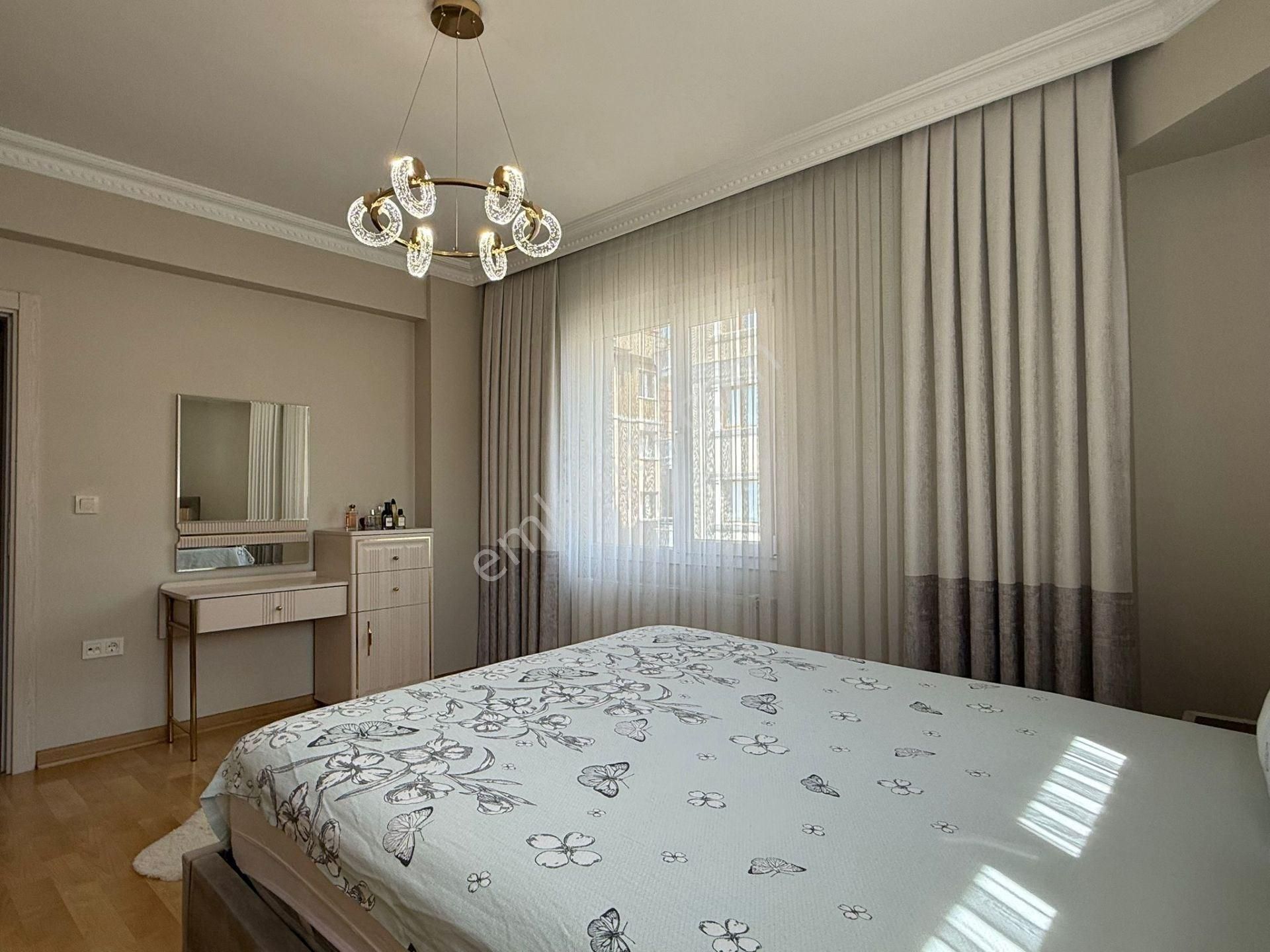 Bağcılar Güneşli Bağlar Mahallesi Satılık 4+1 Dubleks Daire - Görsel 31