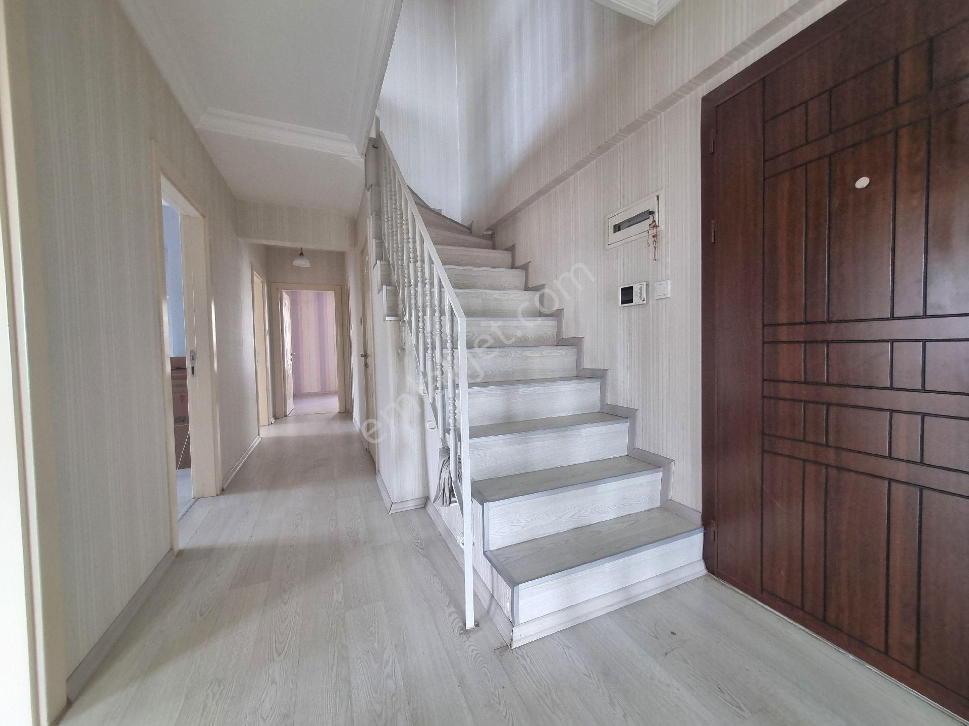 Antares & Şehir Hast.mevkii 4+1+kiler Çift Banyolu Teraslı Manzaralı Full Yapılı - Görsel 3