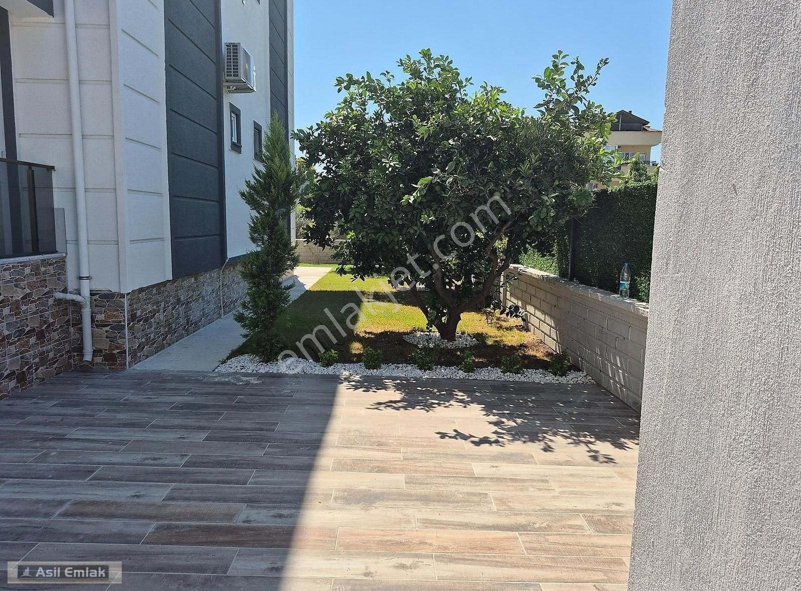 Dalaman Hürriyet Mah.de Satlık Havuzlu Arakat Daire - Görsel 23