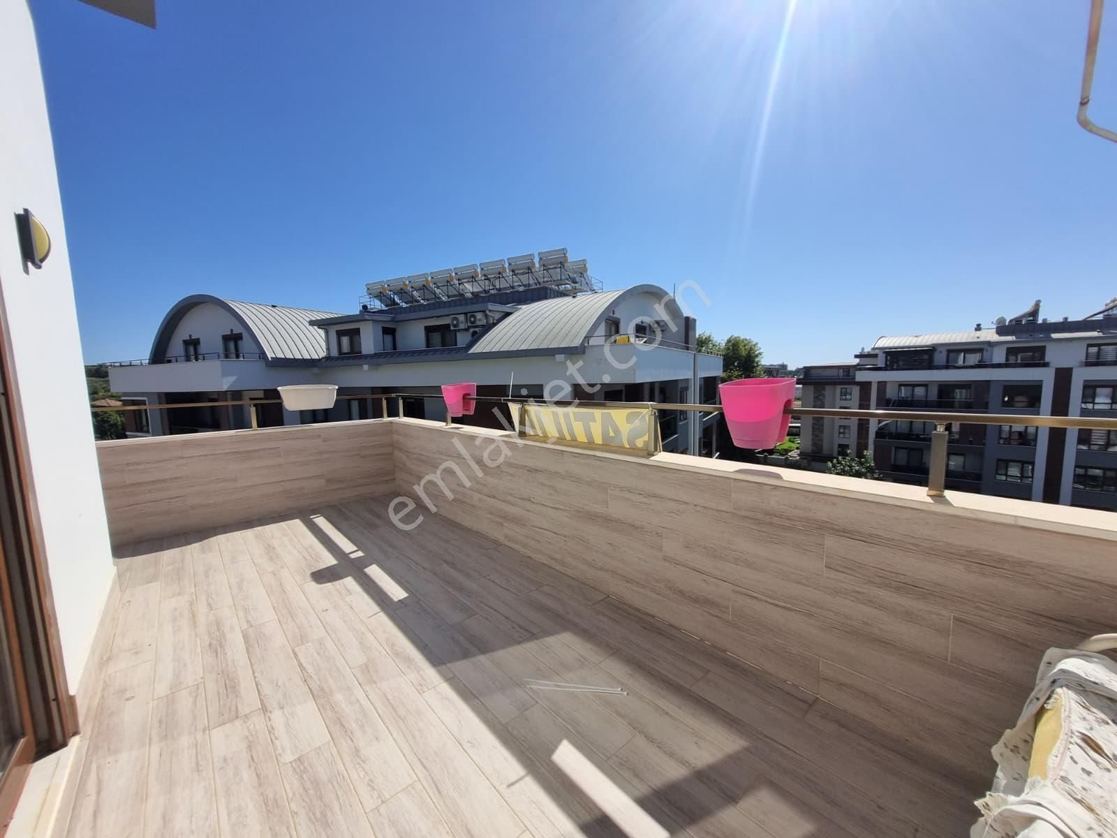 Çarşamba Mevkiinde Vatandaşlığa Uygun Satılık 5+1 Dubleks Daire - Görsel 28