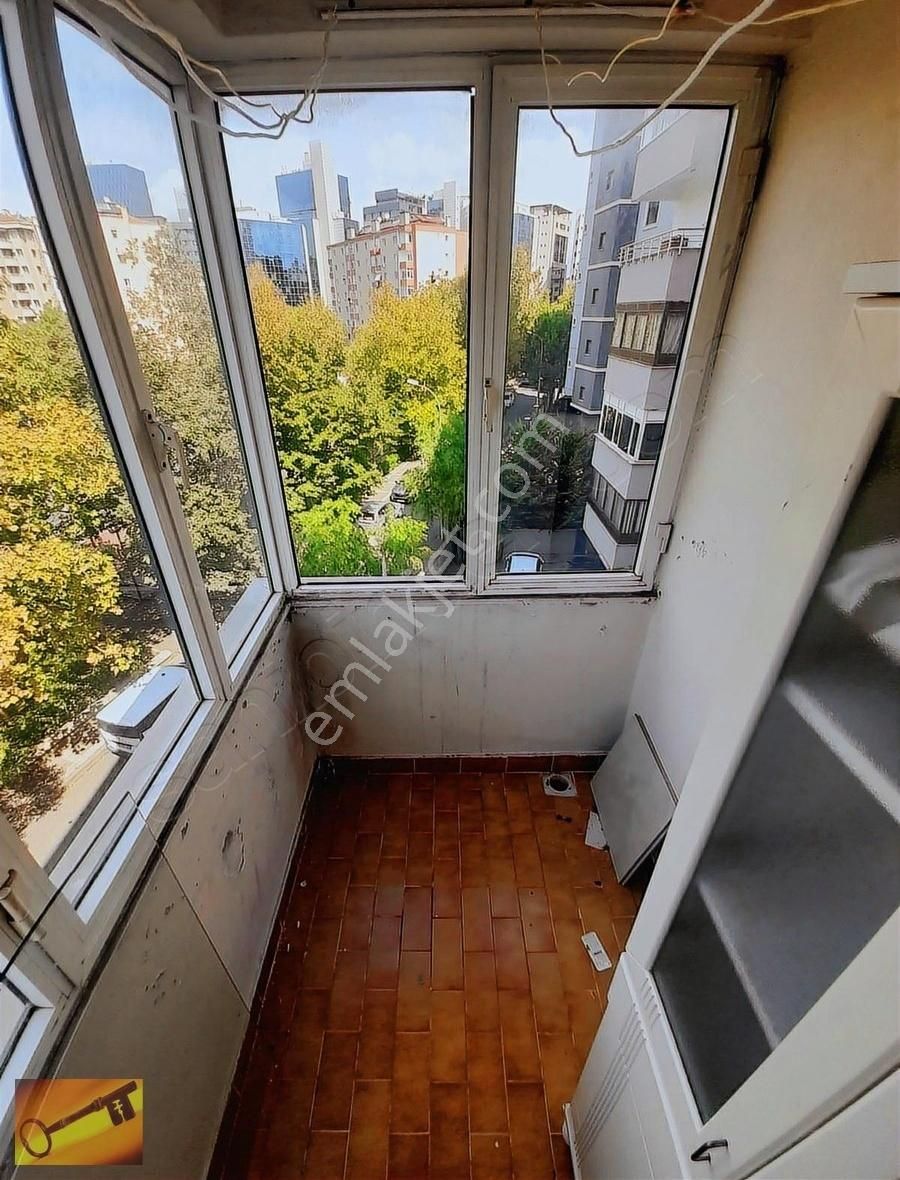 Kozyatağı Central Hospital Yakını 3+1 Kiralık Daire - Görsel 22