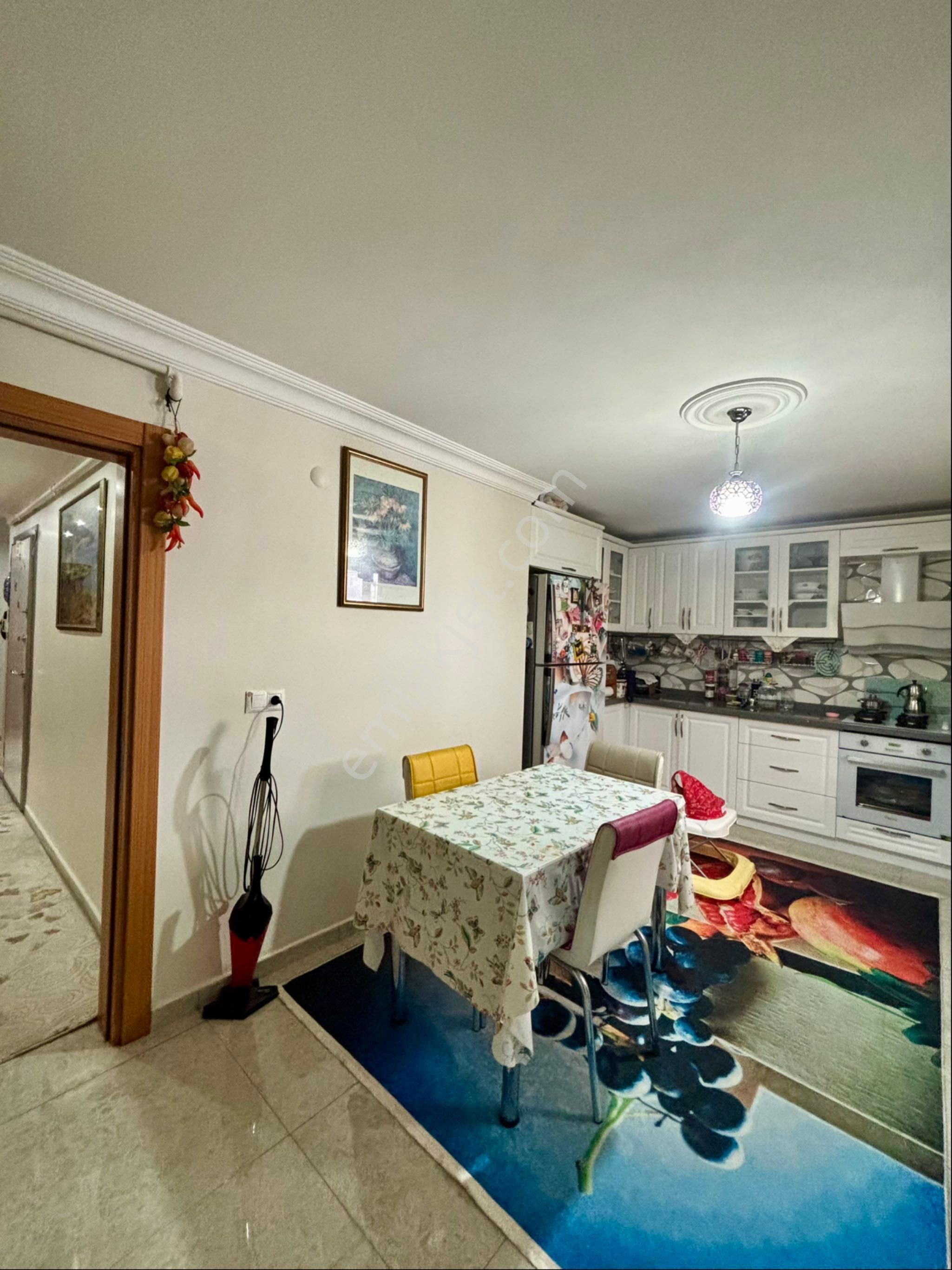 Kısıklı / Ferah'da Katta Tek, Geniş, Bakımlı, Fırsat Daire - Görsel 28