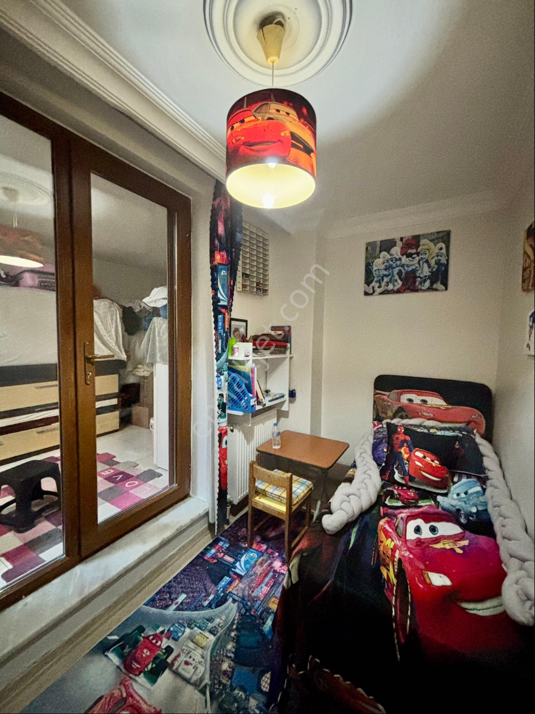 Kısıklı / Ferah'da Katta Tek, Geniş, Bakımlı, Fırsat Daire - Görsel 24