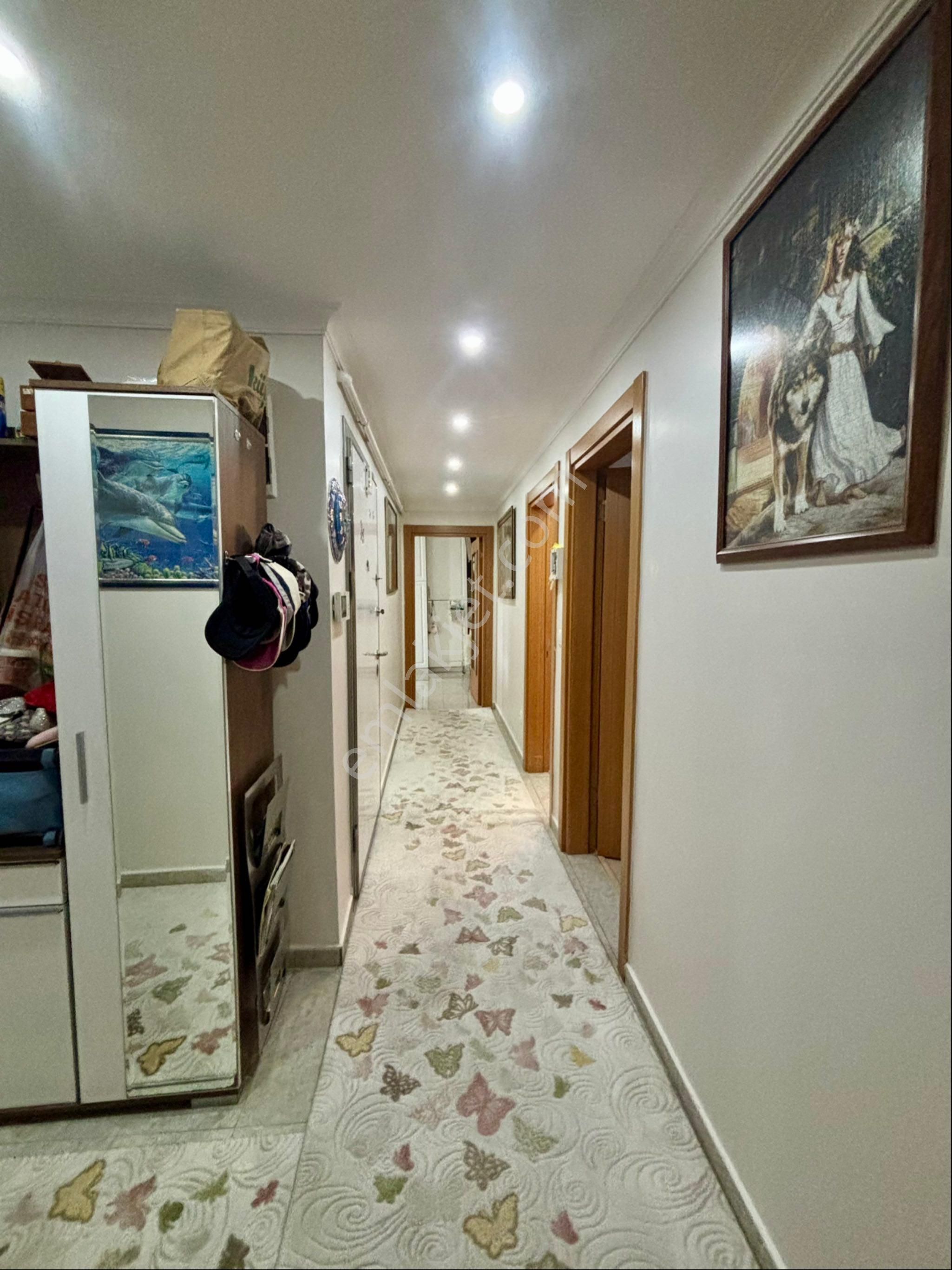 Kısıklı / Ferah'da Katta Tek, Geniş, Bakımlı, Fırsat Daire - Görsel 13