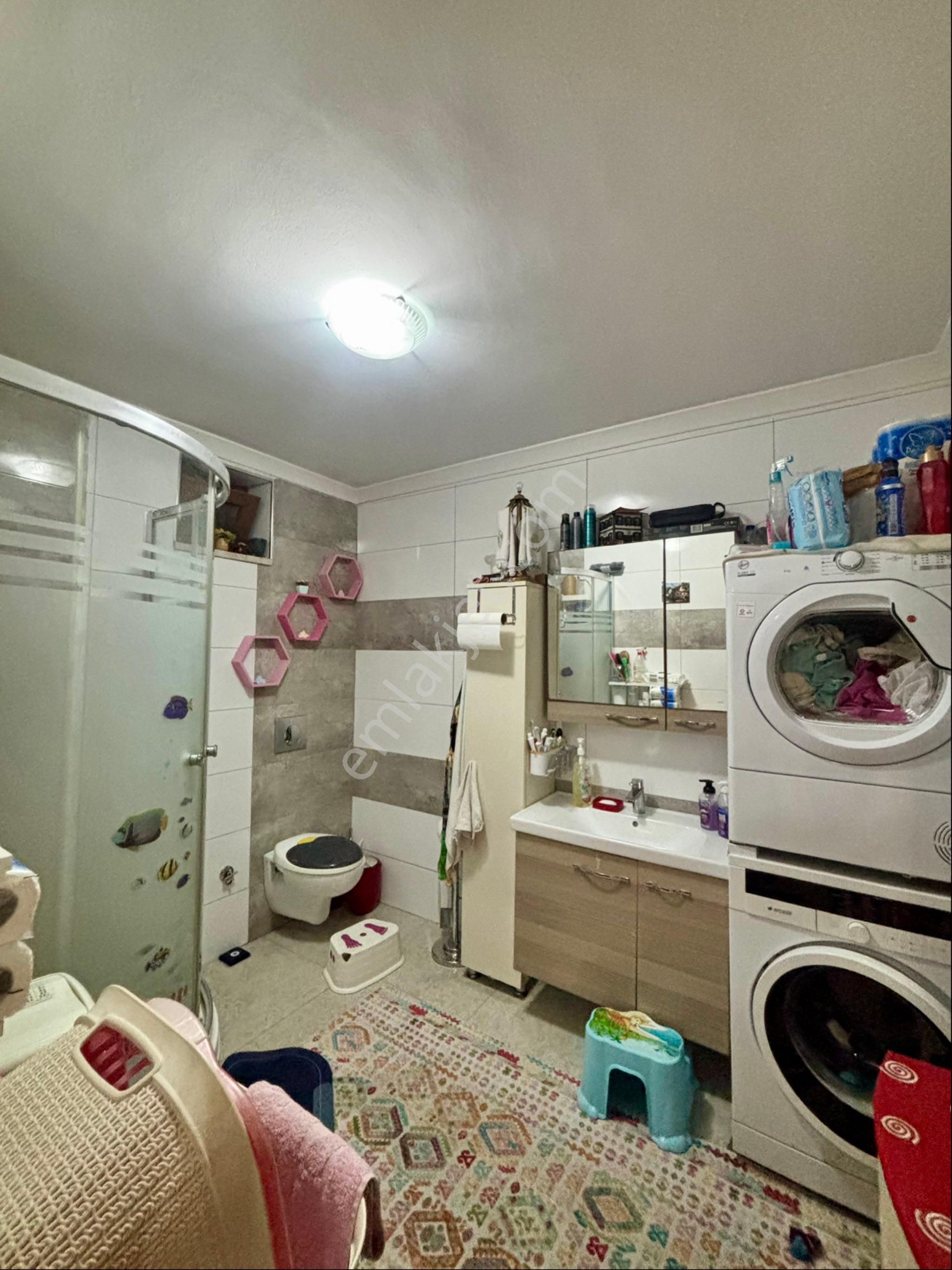 Kısıklı / Ferah'da Katta Tek, Geniş, Bakımlı, Fırsat Daire - Görsel 33