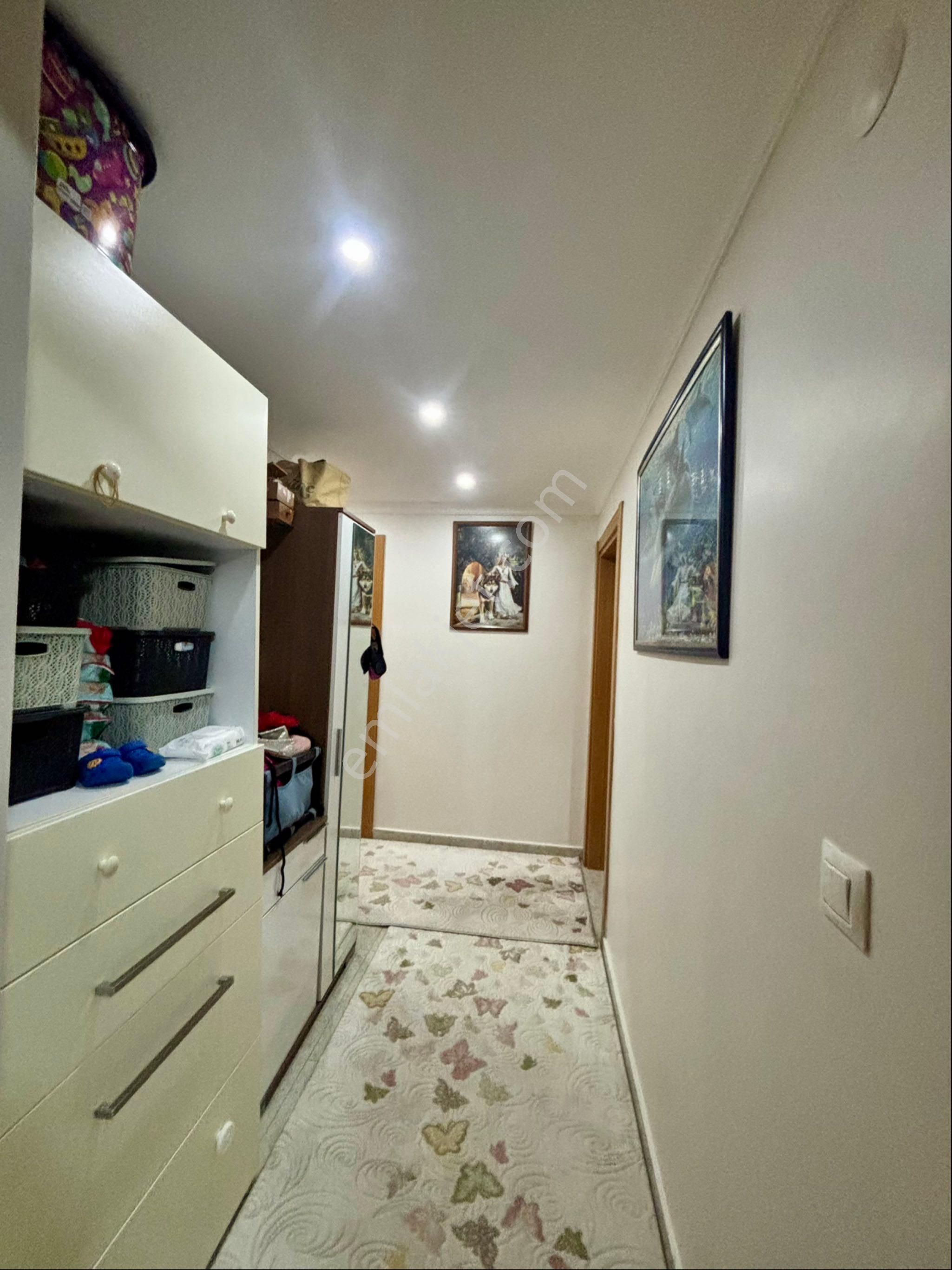 Kısıklı / Ferah'da Katta Tek, Geniş, Bakımlı, Fırsat Daire - Görsel 20