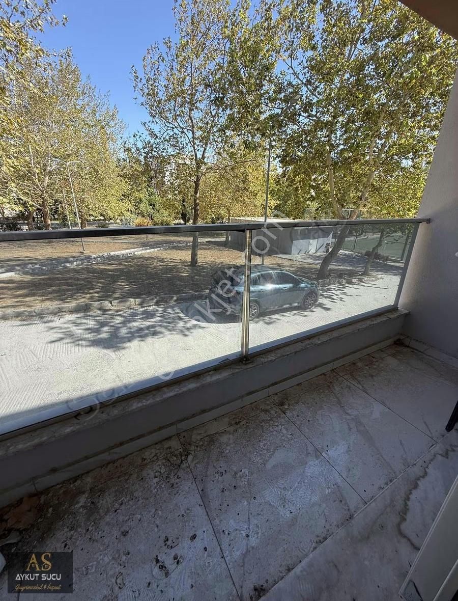 Kızılay Mahallesinde 1+1 2+1 0 Satılık Daireler - Görsel 14