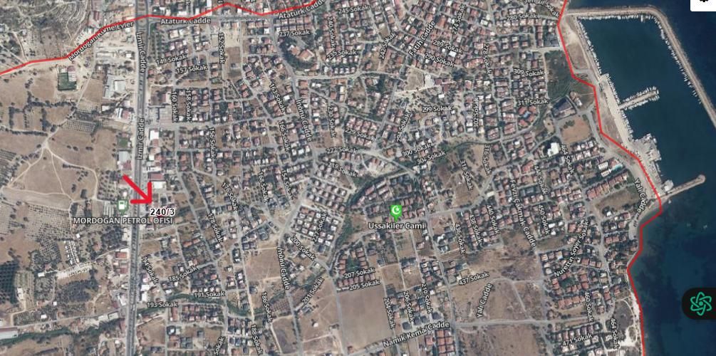 Karaburun Mordoğan Merkez’de Caddeye Çok Yakın Villa İmarlı Arsa - Görsel 4