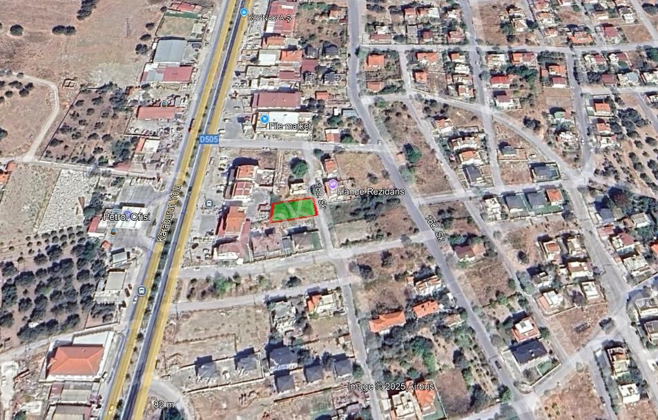 Karaburun Mordoğan Merkez’de Caddeye Çok Yakın Villa İmarlı Arsa - Görsel 6