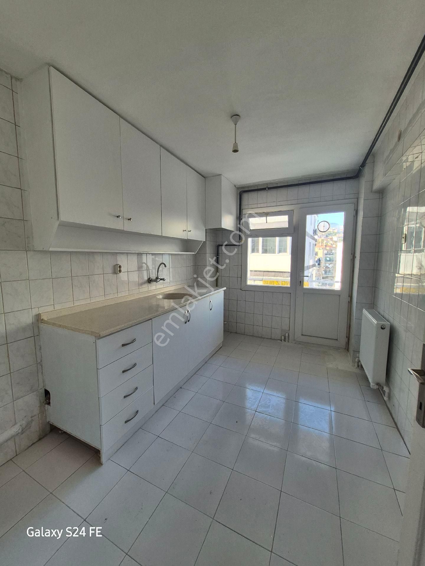 Bornova Da 3+1 Kiralık - Görsel 11