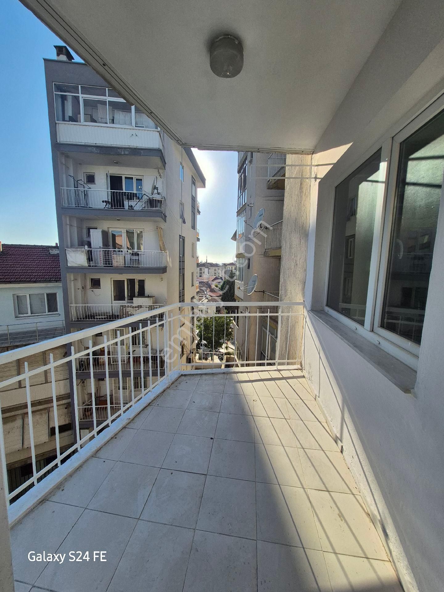 Bornova Da 3+1 Kiralık - Görsel 21