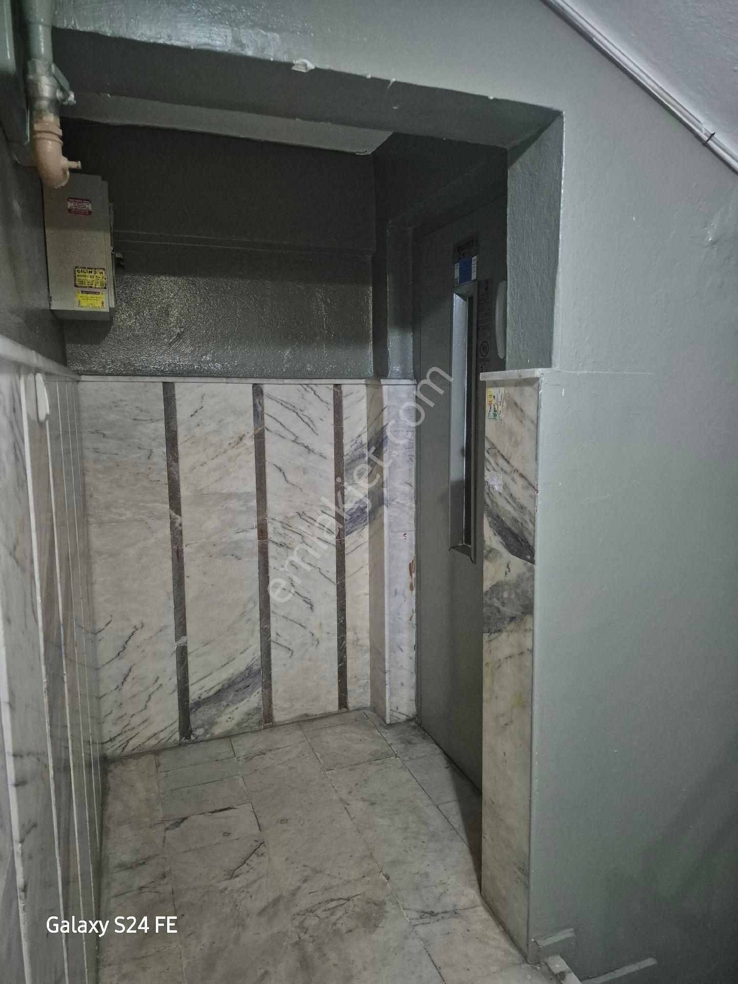 Bornova Da 3+1 Kiralık - Görsel 4