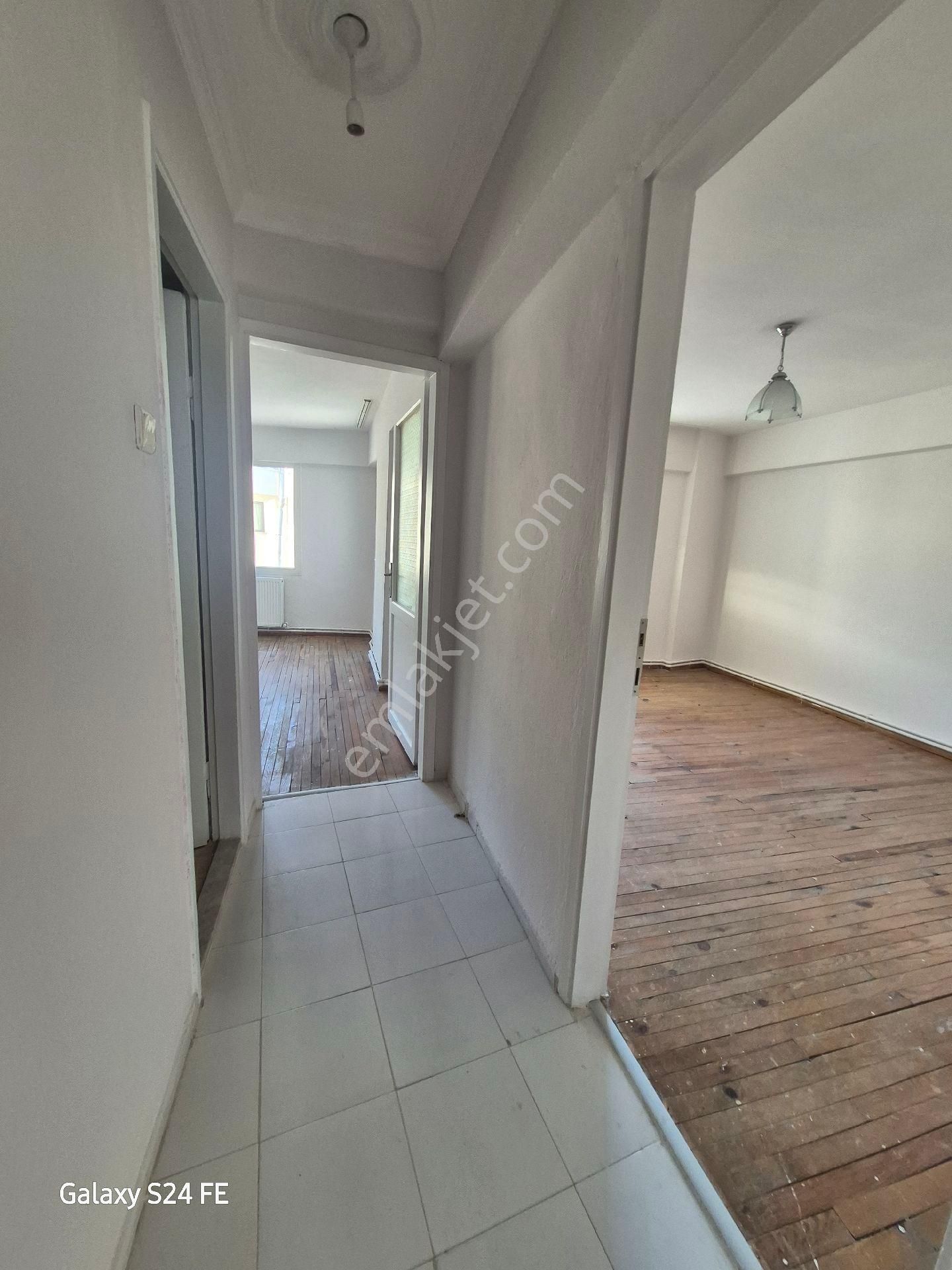 Bornova Da 3+1 Kiralık - Görsel 14