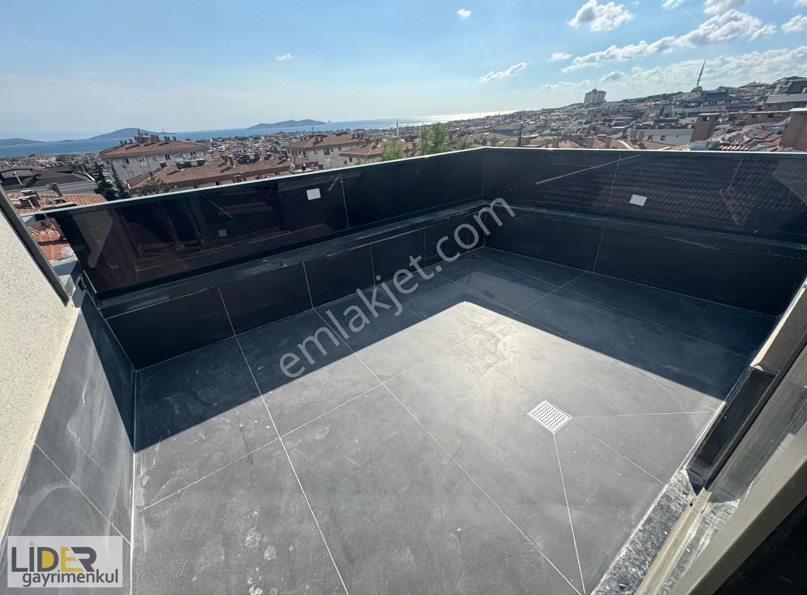 Lider'den Küçükyalıda Leb-i Derya Deniz Manzaralı 3+1 Dubleks - Görsel 8