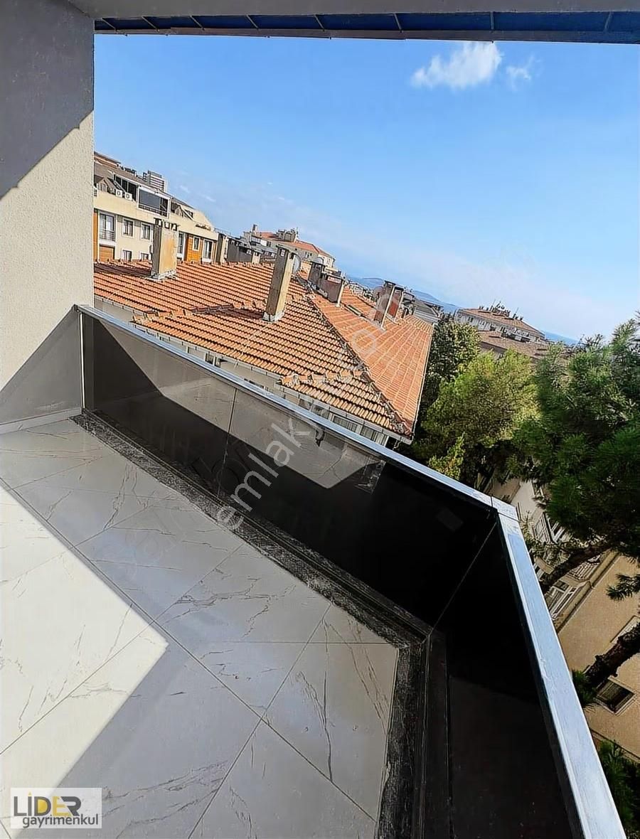 Lider'den Küçükyalıda Leb-i Derya Deniz Manzaralı 3+1 Dubleks - Görsel 5