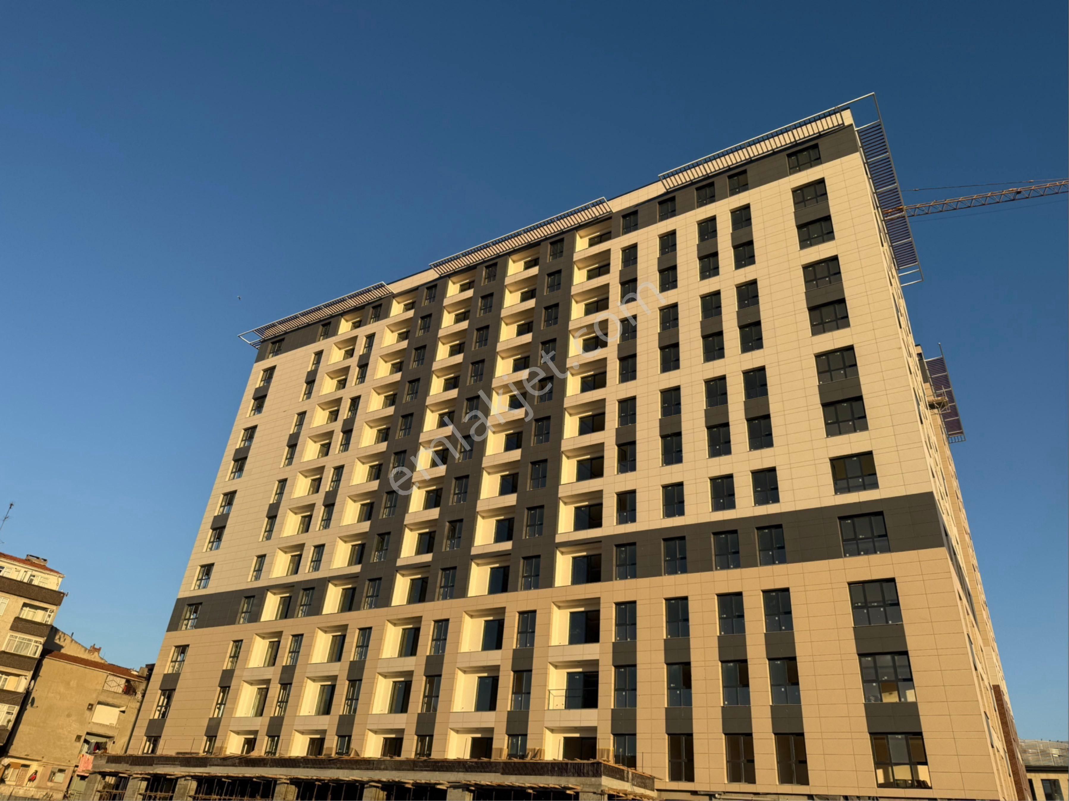 İstanbul Zeytinburnu Veliefendi Mega Garden Sitede Satılık Sıfır 1+1 Daire - Görsel 2