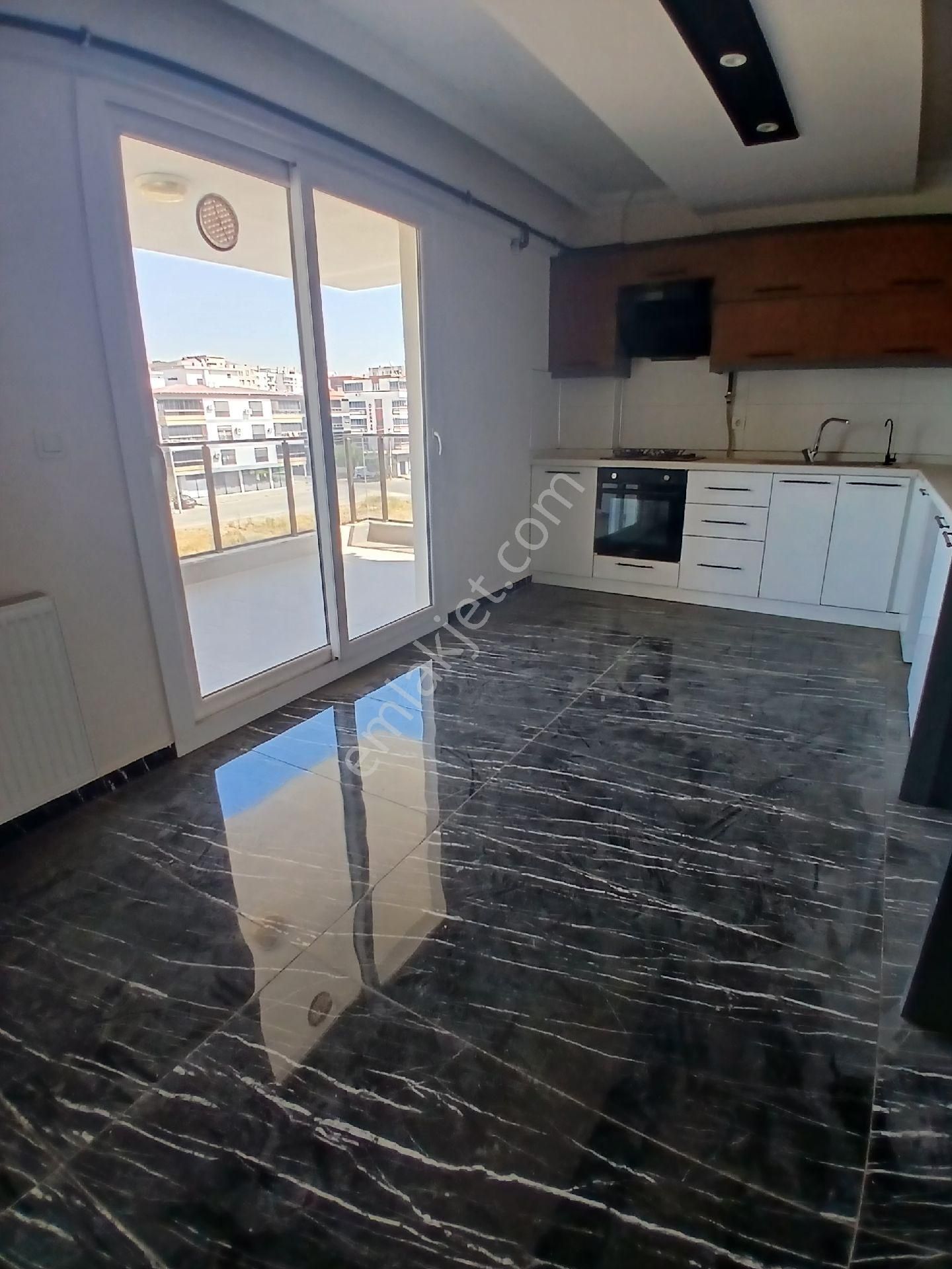 İzmir Torbalı Torbalı Mahallesinde Havuzlu Sitede Satılık - Görsel 23