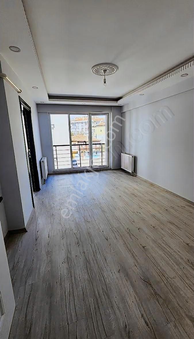 Deniz Manzaralı 1+1 Ayrı Mutfaklı Sıfır Daire - Görsel 10