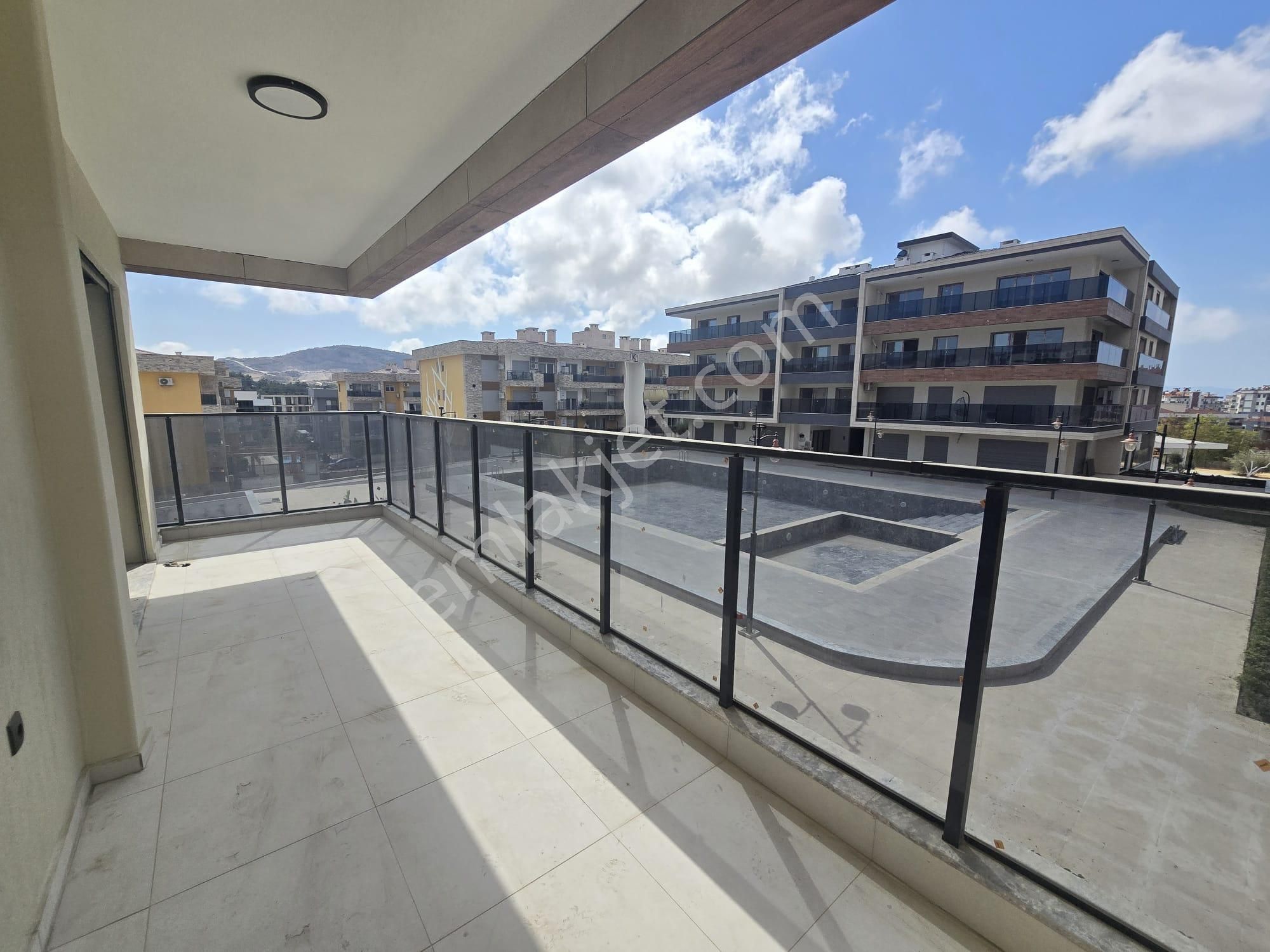 Kuşadası İkiçeşmelik Satılık 3+1 Sıfır Daire - Görsel 15