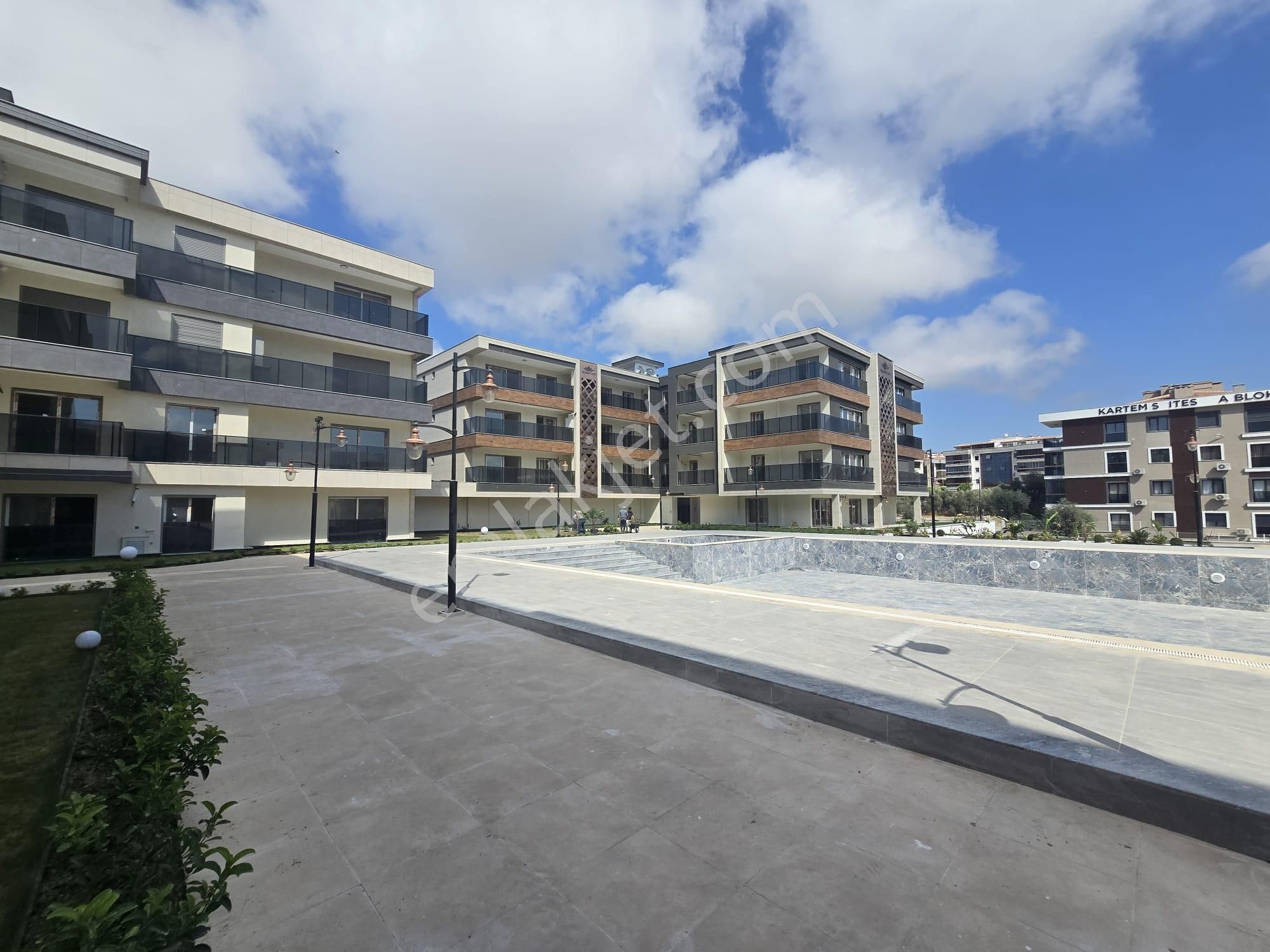 Kuşadası İkiçeşmelik Satılık 3+1 Sıfır Daire - Görsel 14