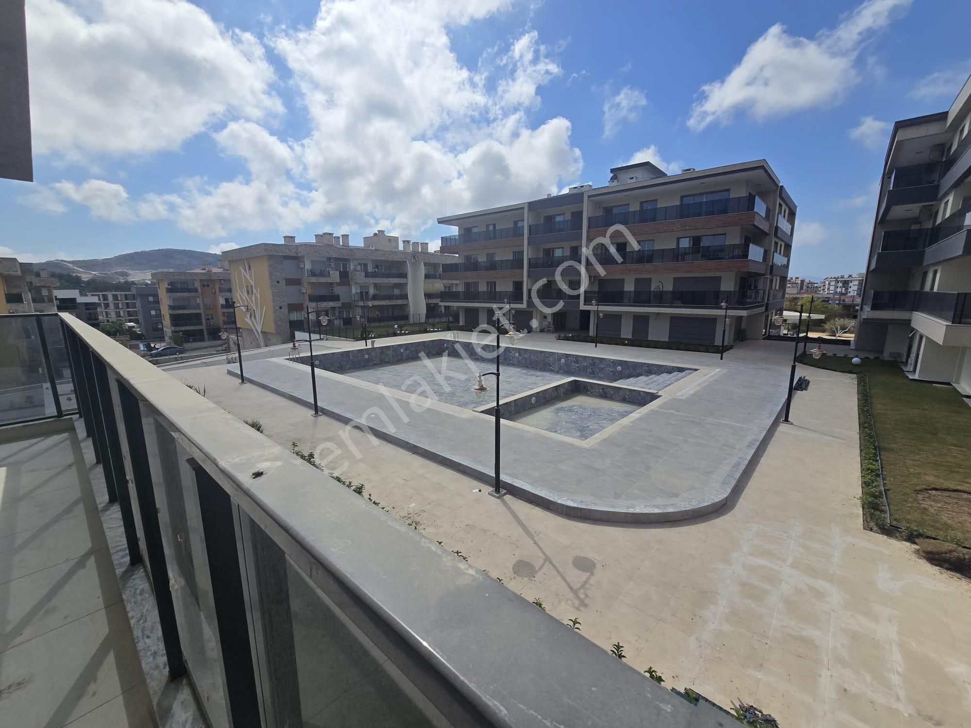 Kuşadası İkiçeşmelik Satılık 3+1 Sıfır Daire - Görsel 21