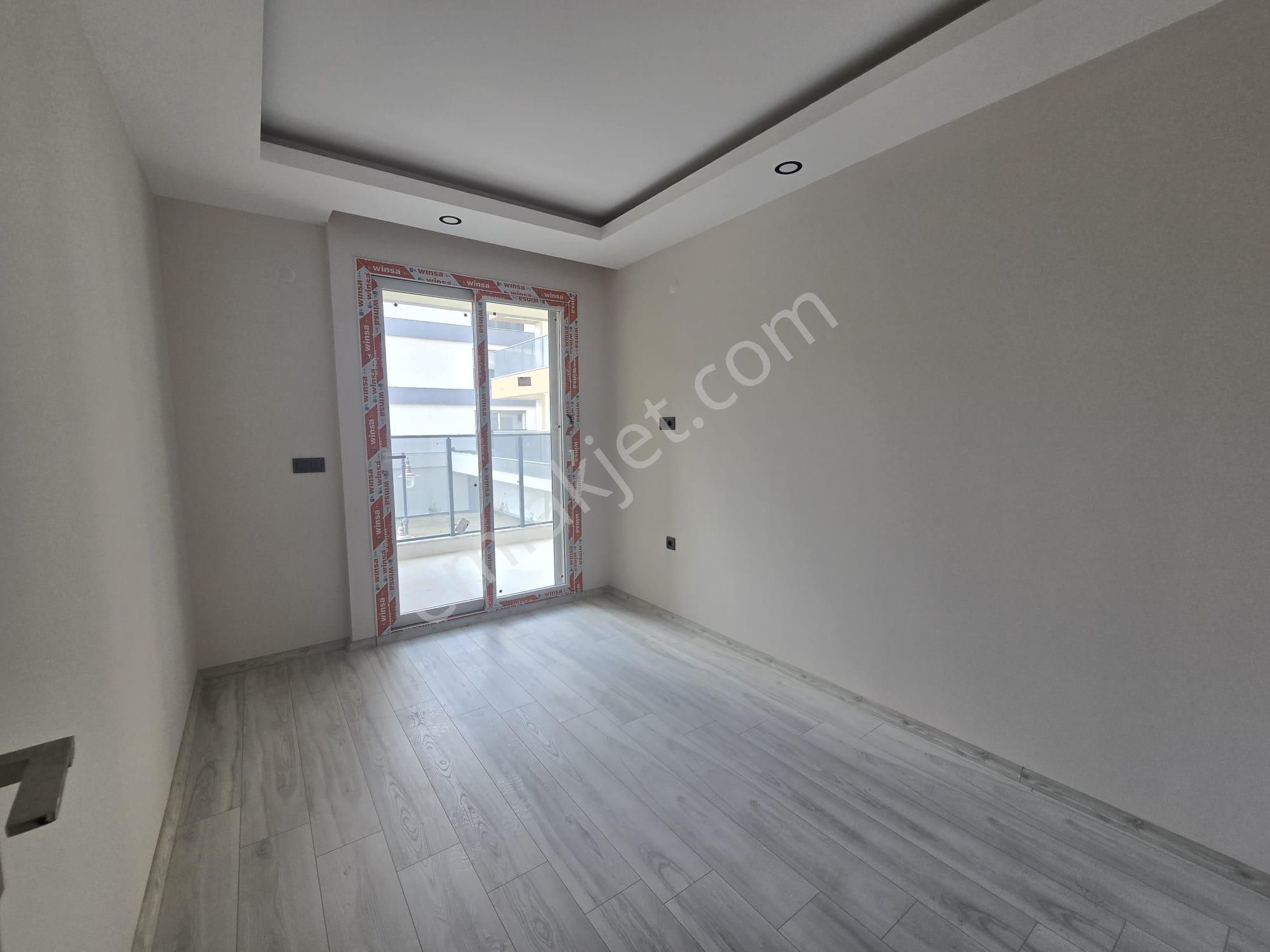 Kuşadası İkiçeşmelik Satılık 3+1 Sıfır Daire - Görsel 26