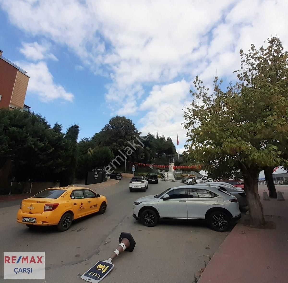 İzmıt Kozluk Mahallesın'de 2 Bölümlü Zemın Kat Satılık Ofıs - Görsel 21