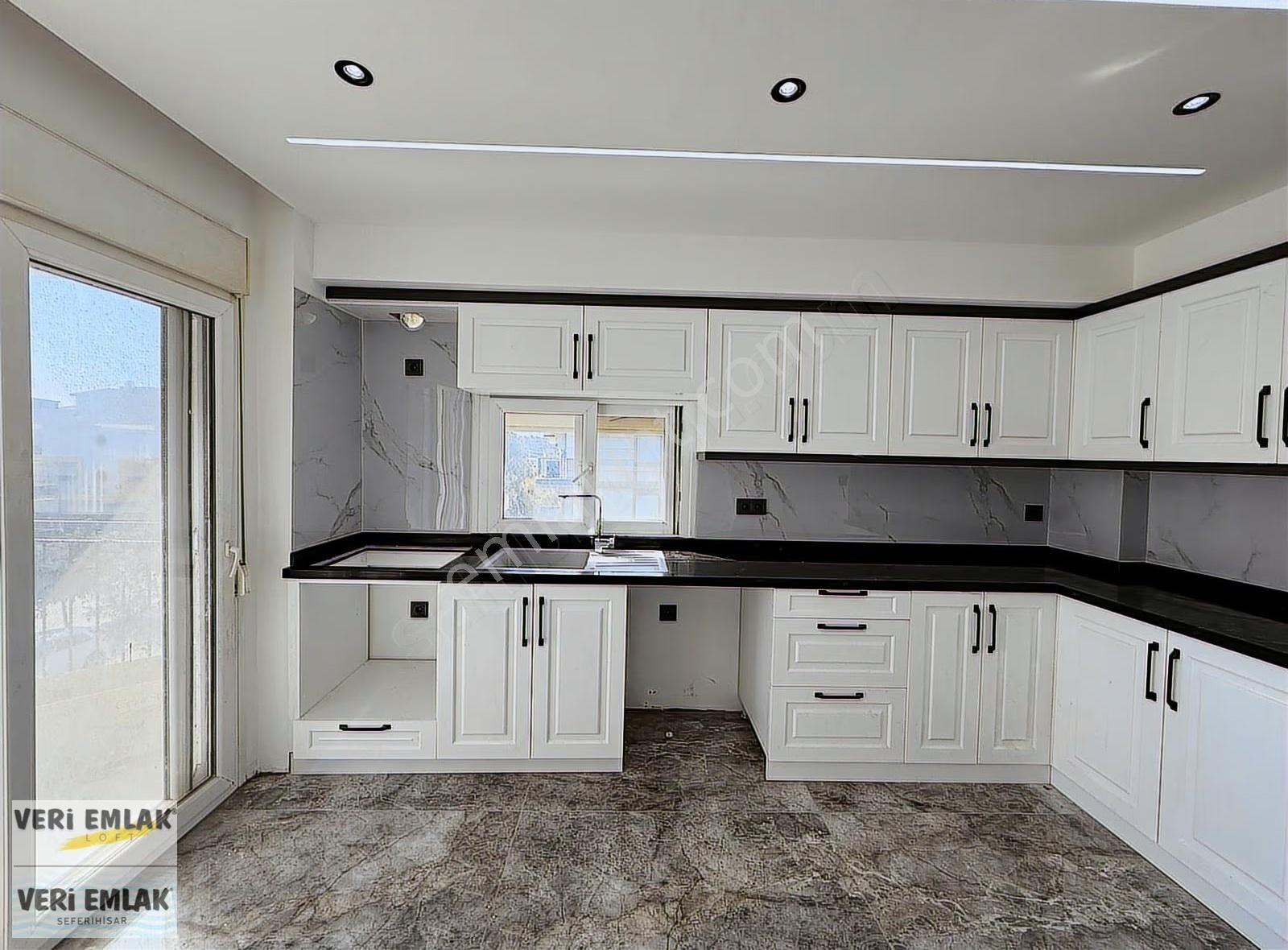Veri'den Sığacık'ta 5+1 Satılık Dubleks Teraslı Daire! - Görsel 16