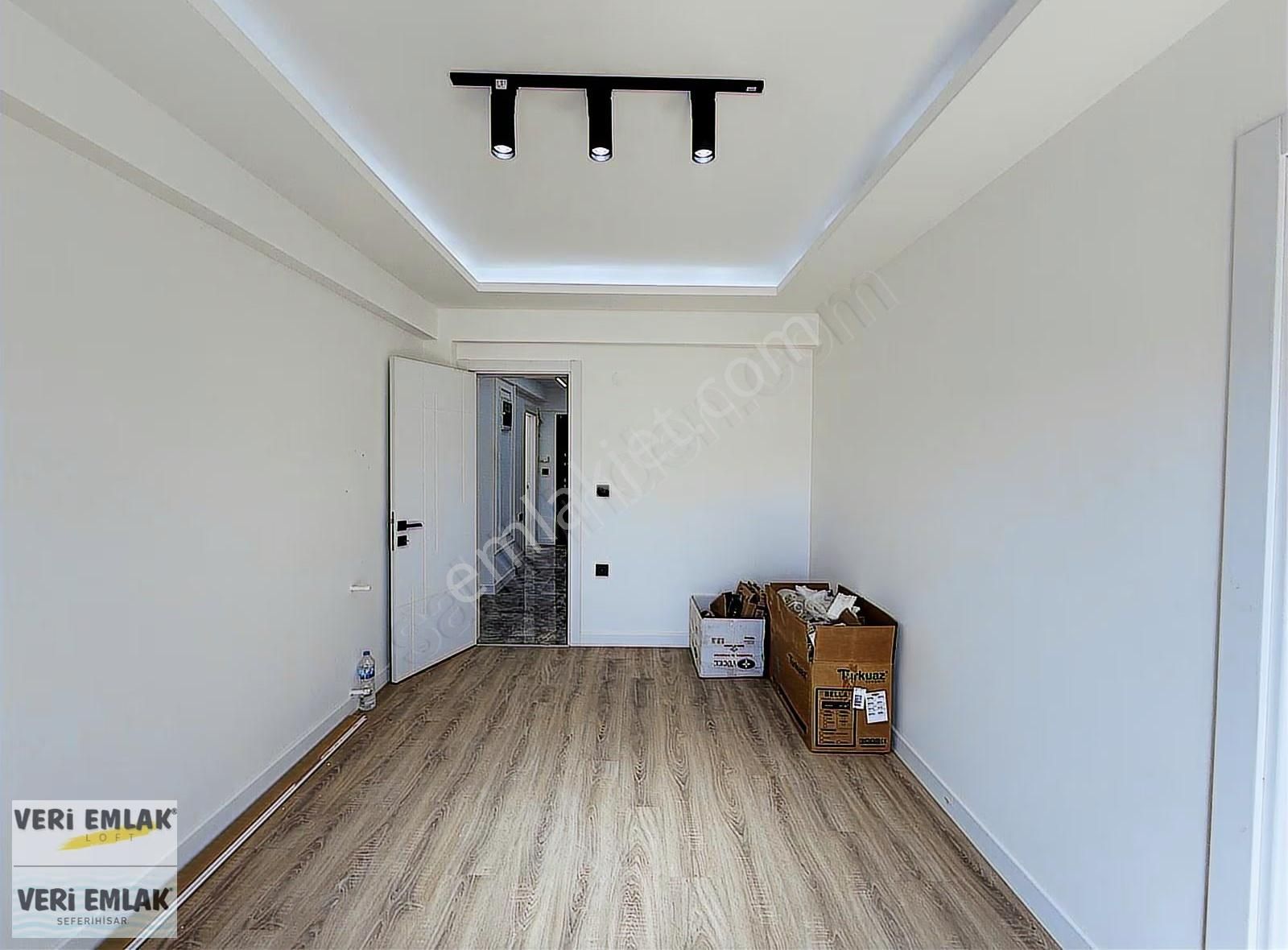 Veri'den Sığacık'ta 5+1 Satılık Dubleks Teraslı Daire! - Görsel 3