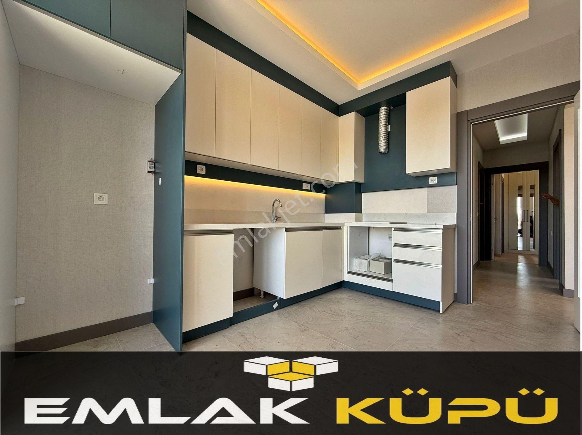 Atayurt Mah'de Satılık 2+1 Site İçerisinde Full Yapılı Daireler