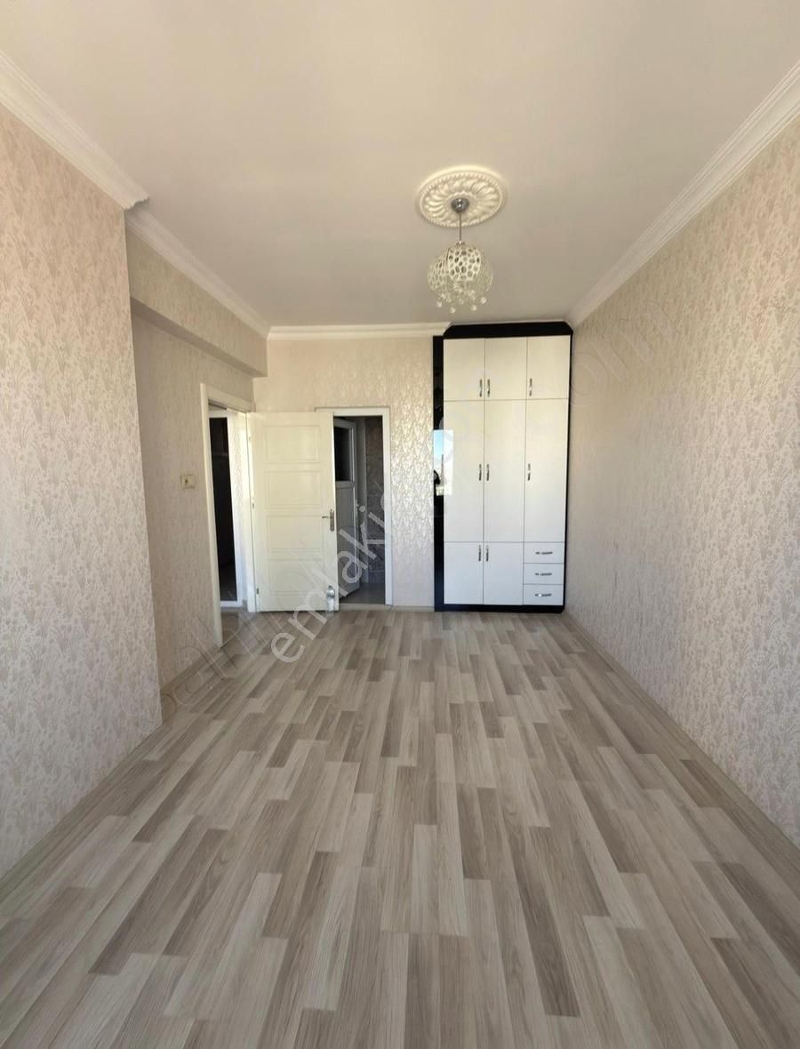 Fıstıklık Mah Lokasyanu Eniyi Ev Satılık 3+1 Daire - Görsel 12